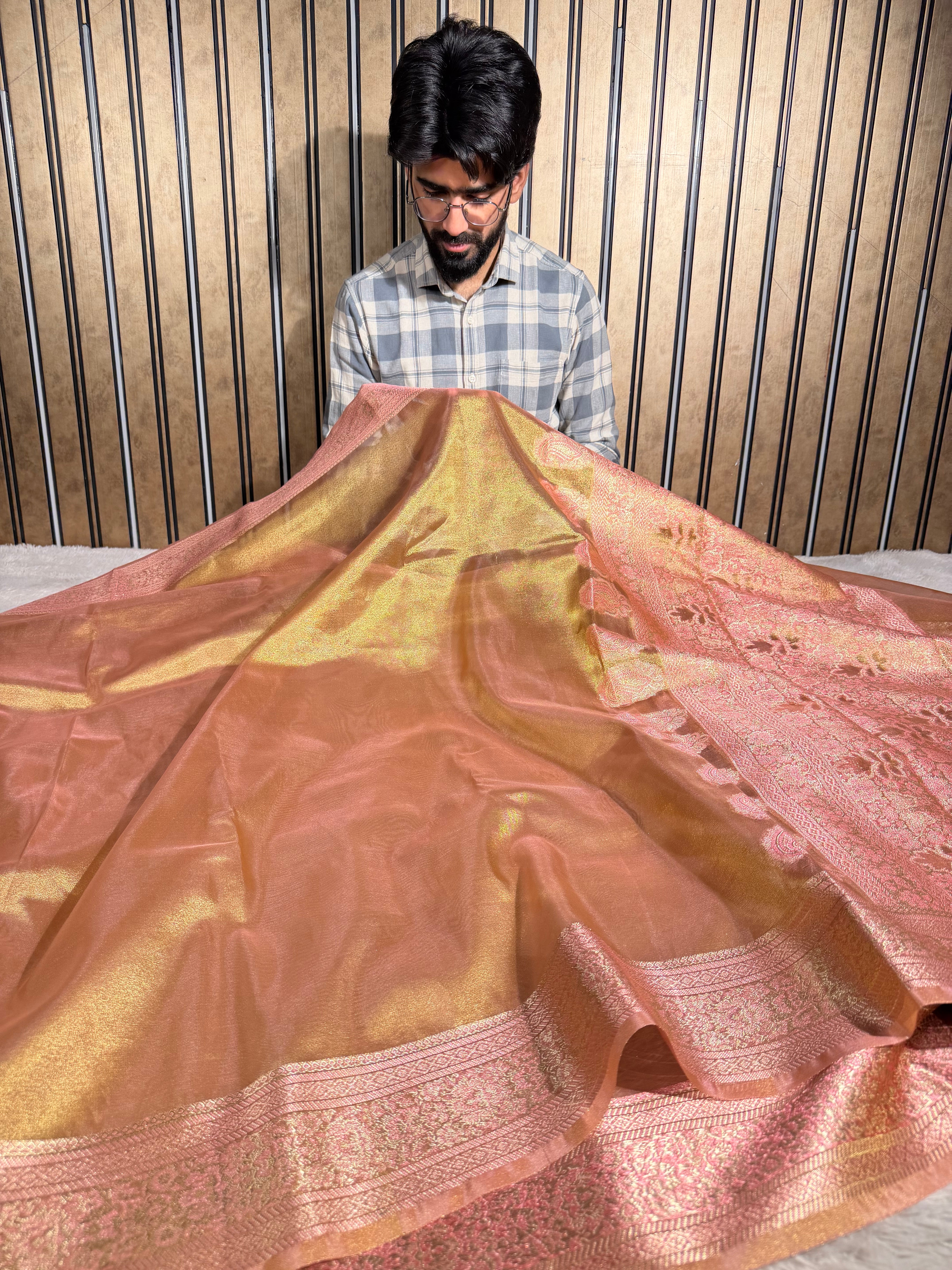 Dhoop Chaon Gold Soft Tissue Silk Banarasi Saree