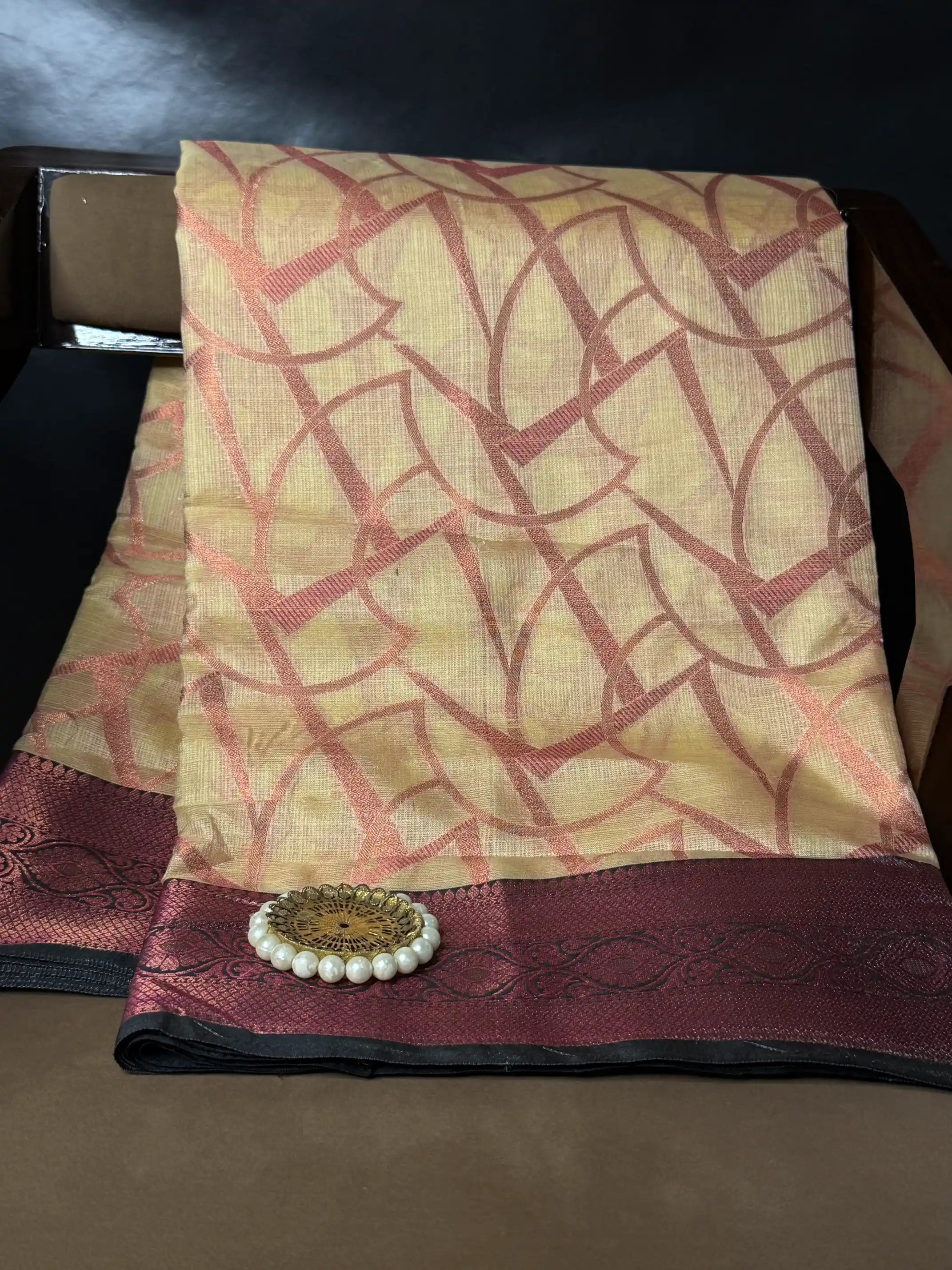 Traditional Contemperory Weave Softsilk Banarasi Saree