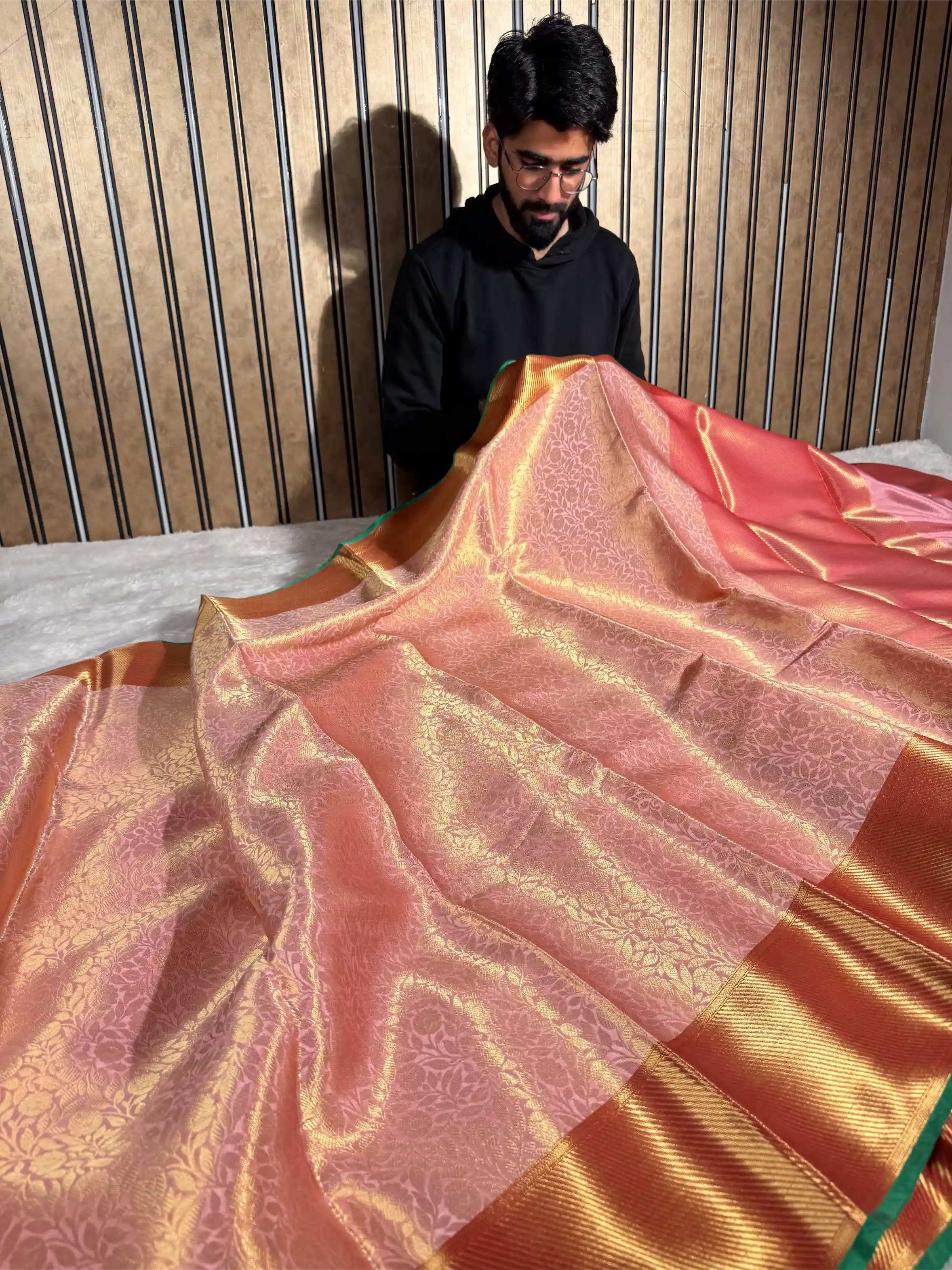 Mauve Peach Tissue Silk Floral Jaal Banarasi Saree