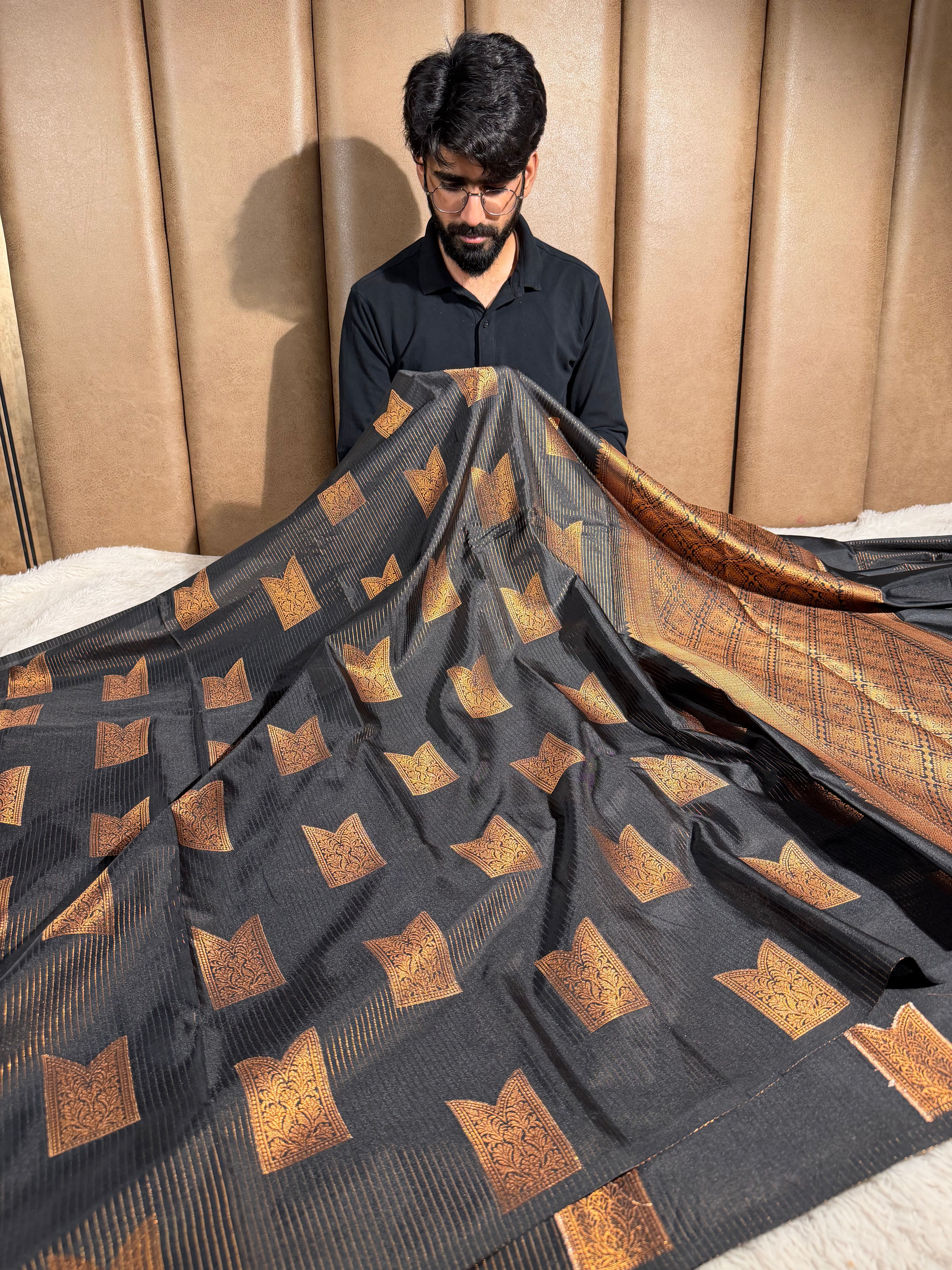 Jet Black Kanchi Weave Softsilk Saree