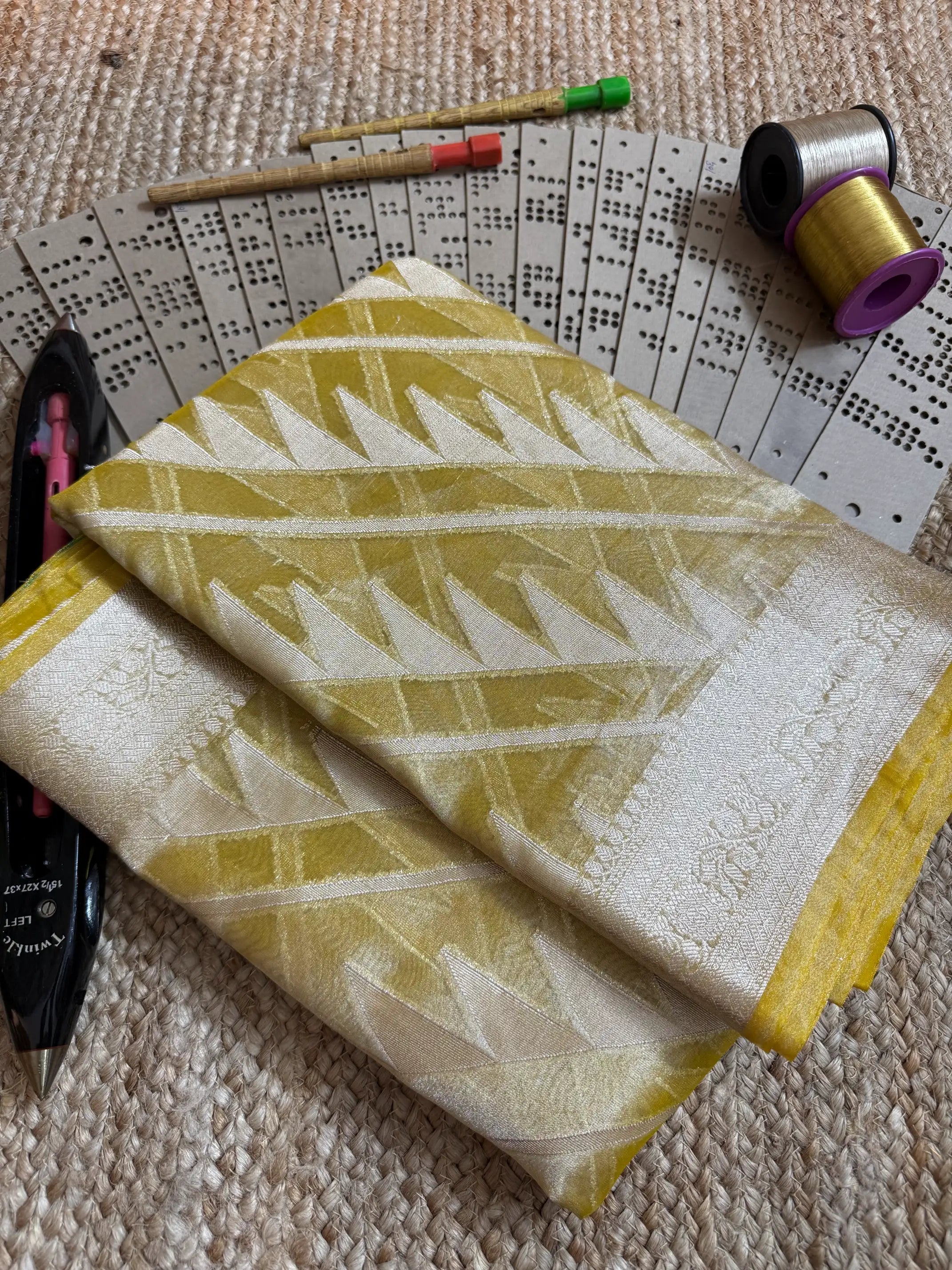 Eccentric zari weave Softsilk Banarasi saree