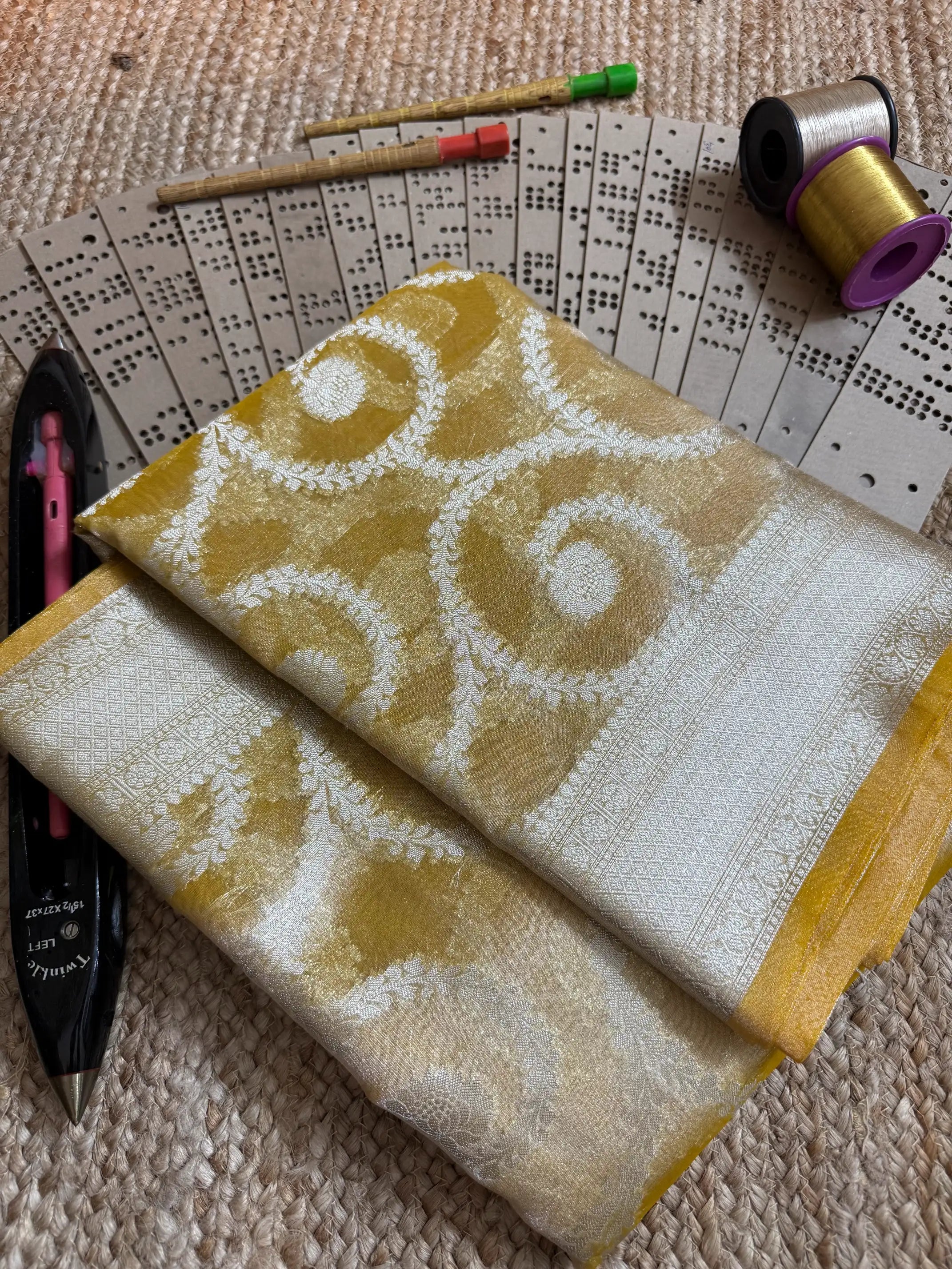 Eccentric zari weave Softsilk Banarasi saree
