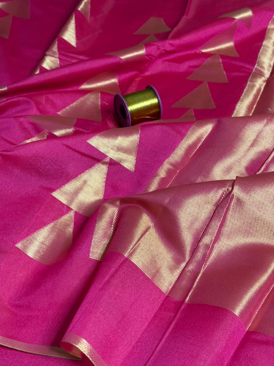 Rani Pink Temple Buta Softsilk Banarasi Saree
