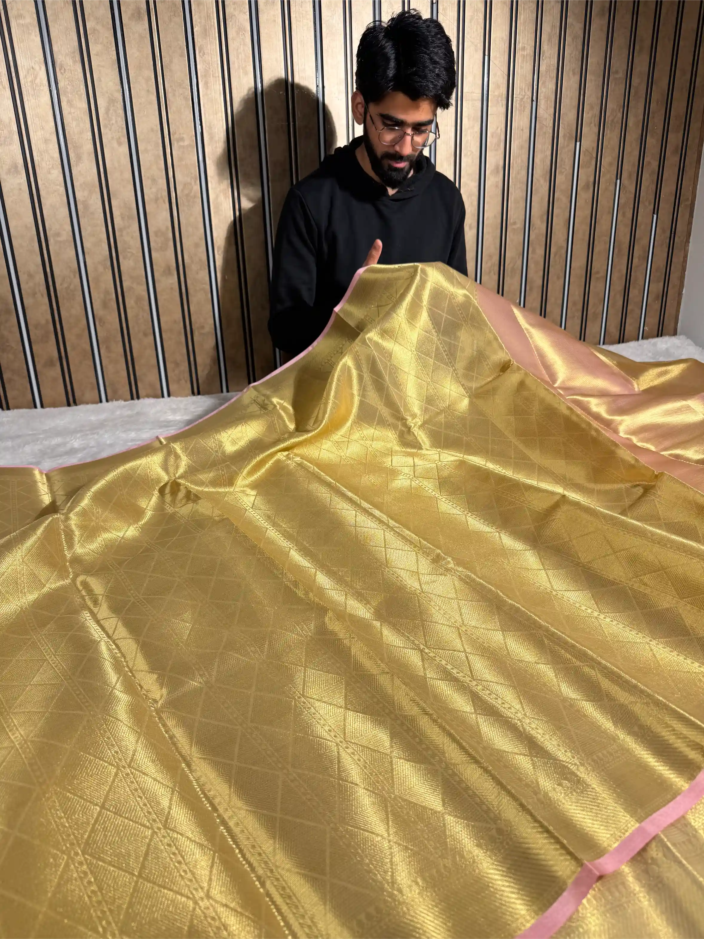 Golden Tissue Silk Heritage Weave Banarasi Saree