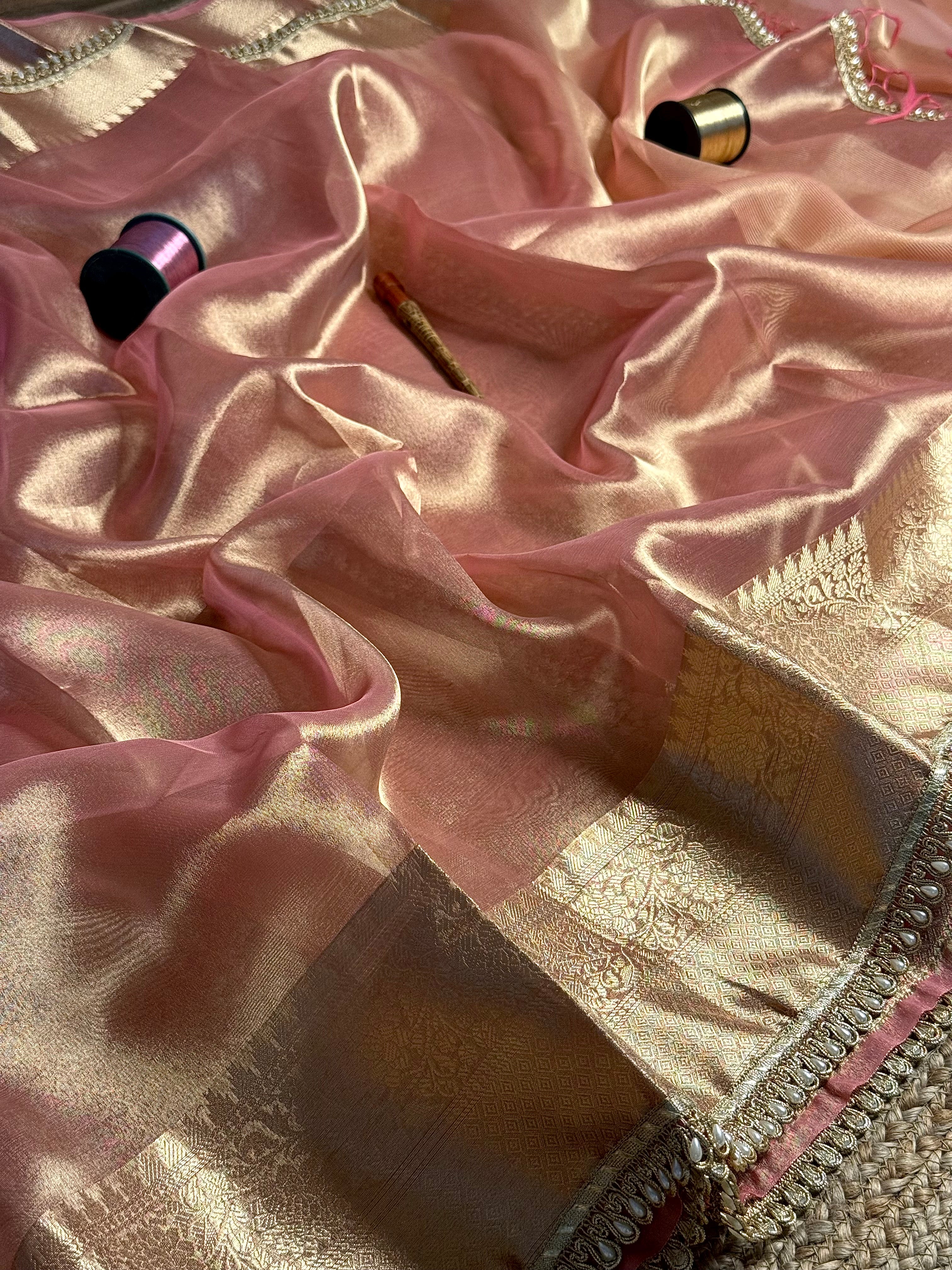 Mauve Pink Glass Tissue Silk Designer Banarasi Saree