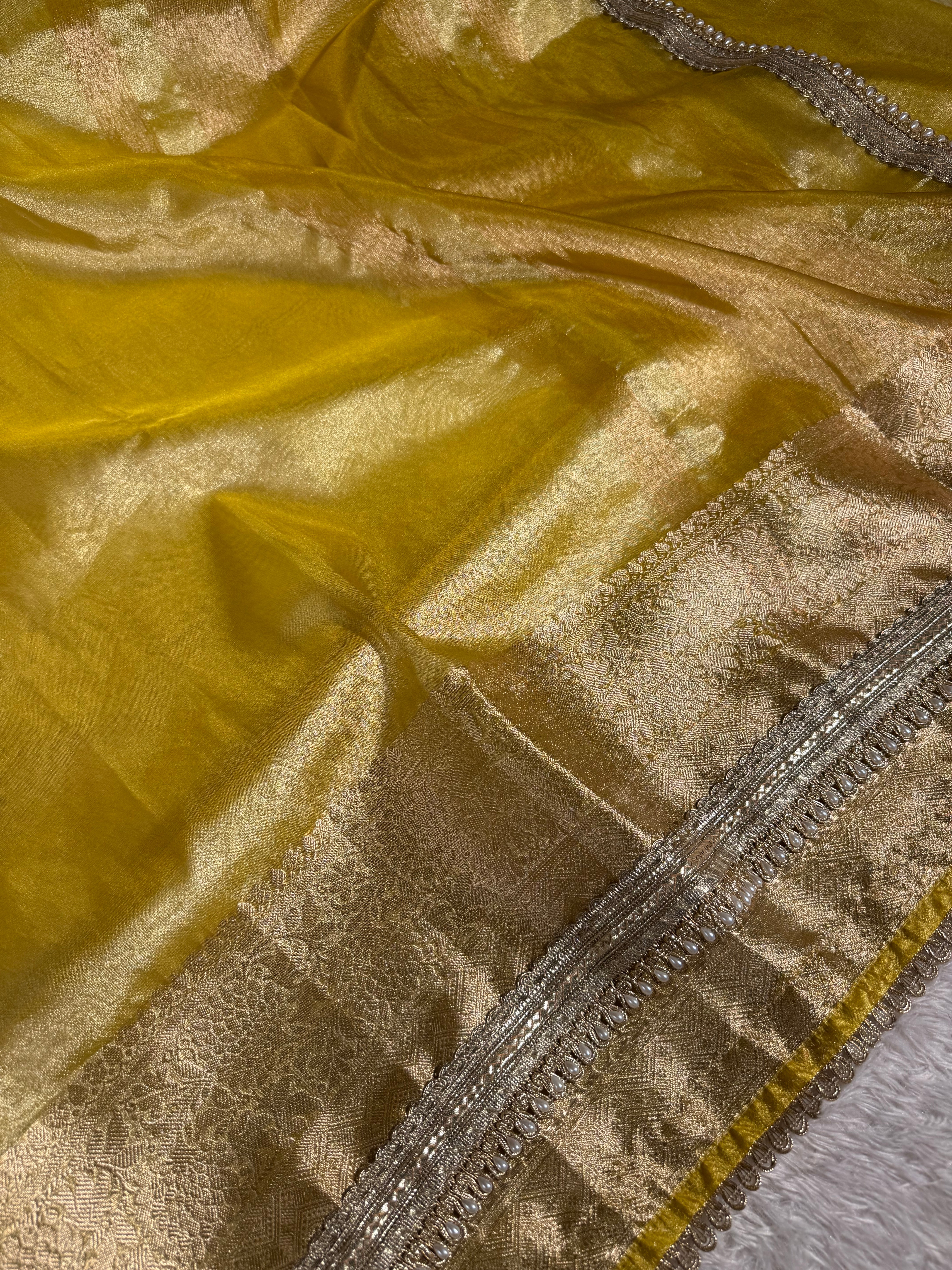 Jahnvi Kapoor Inspired Tissue Silk Saree