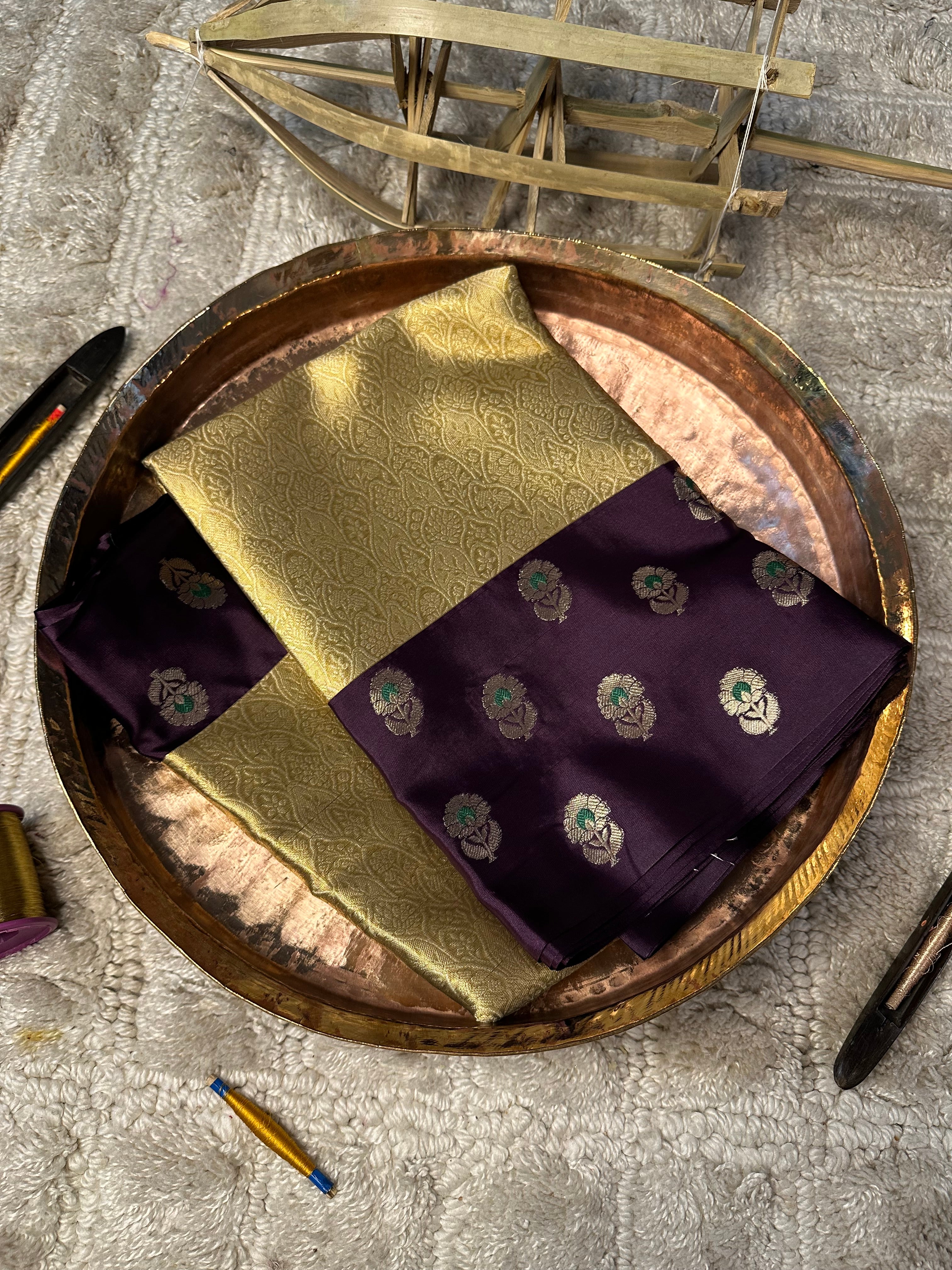 Contemporary Weave Kora Soft Silk Banarasi Saree