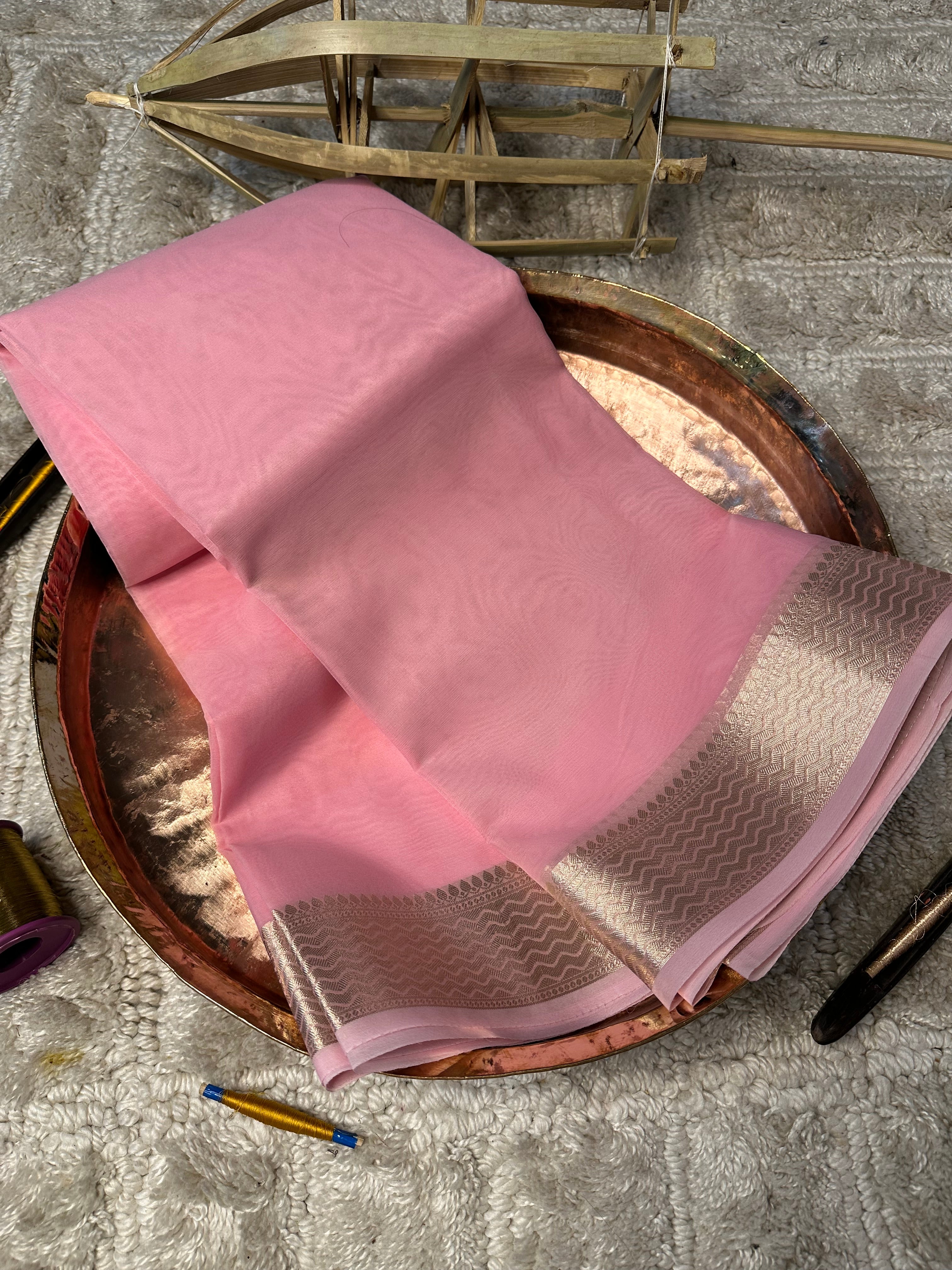 Contemporary Weave Kora Soft Silk Banarasi Saree