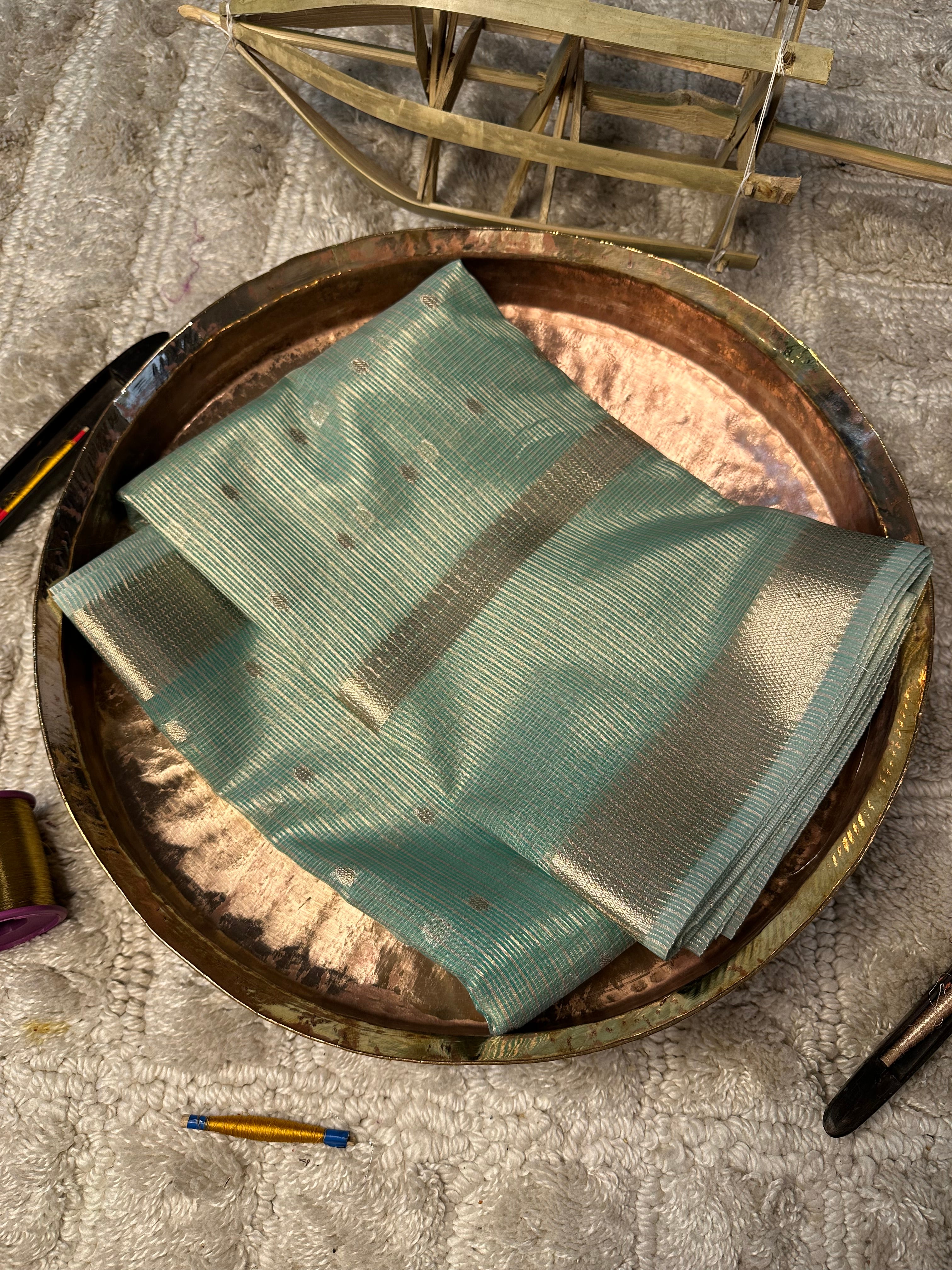 Contemporary Weave Kora Soft Silk Banarasi Saree