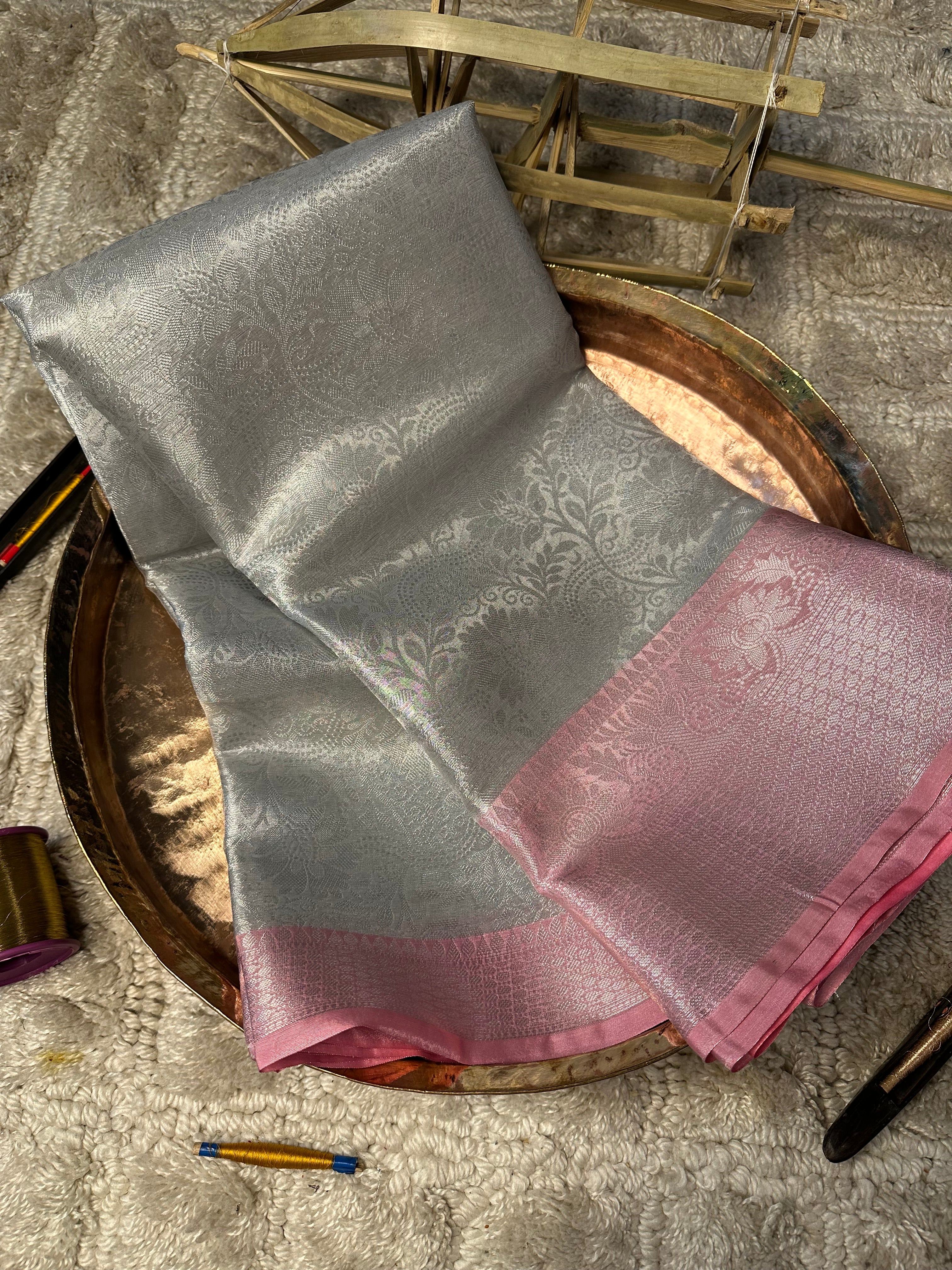 Eccentric Weave Softsilk Traditional Banarasi Saree