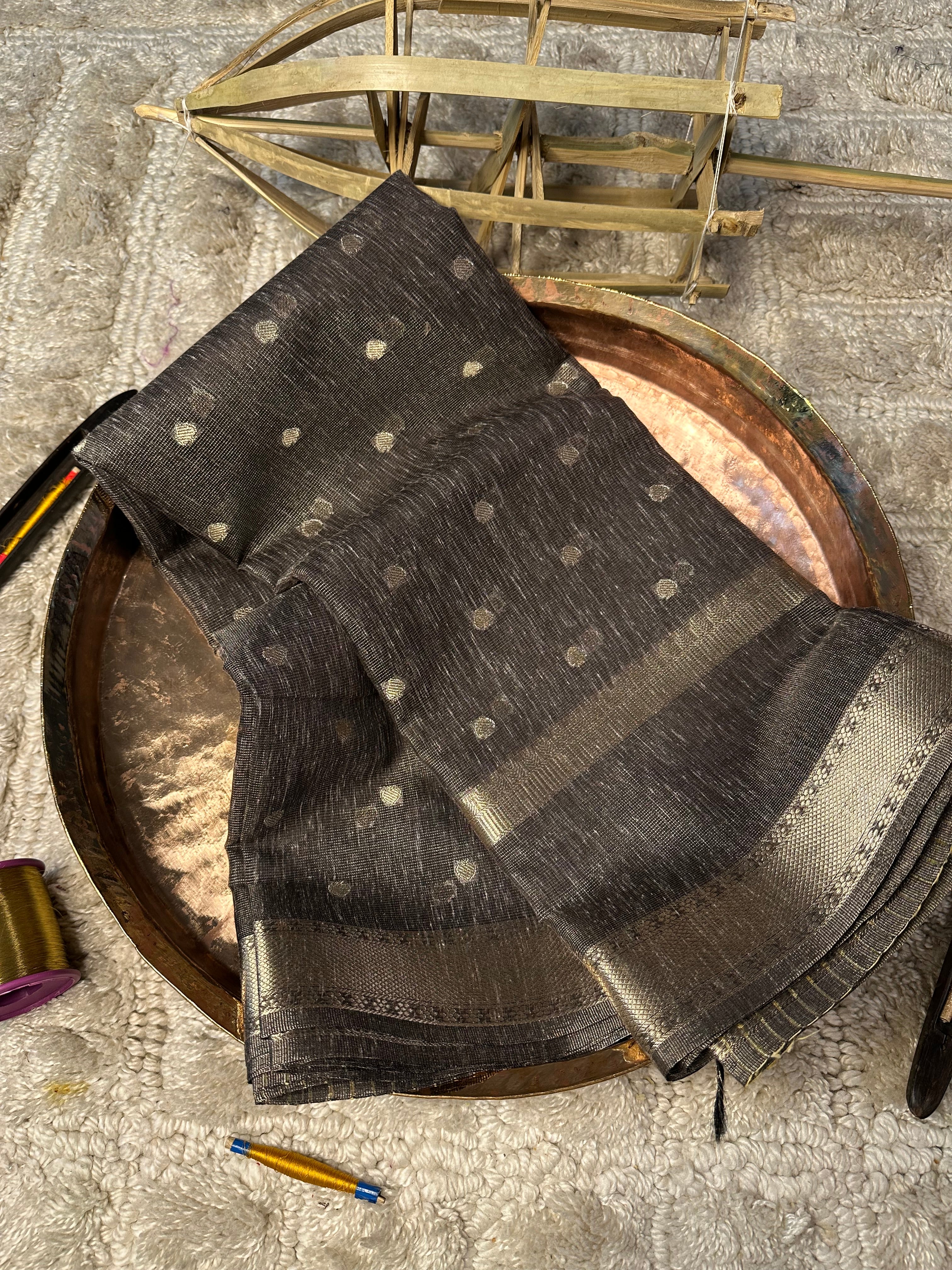 Eccentric Weave Softsilk Traditional Banarasi Saree