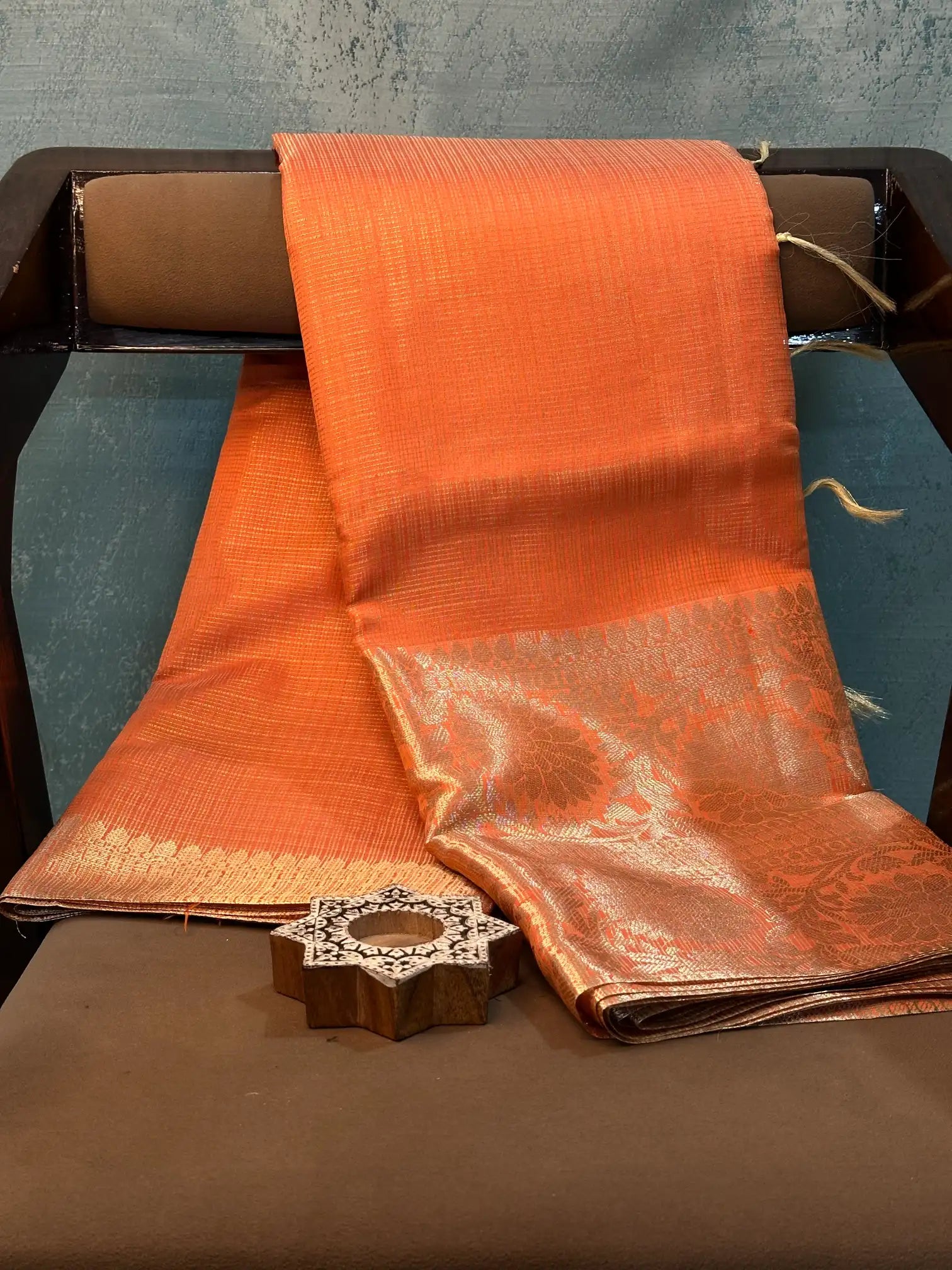 Contemporary Weave Kora Tissue Silk Banarasi Saree