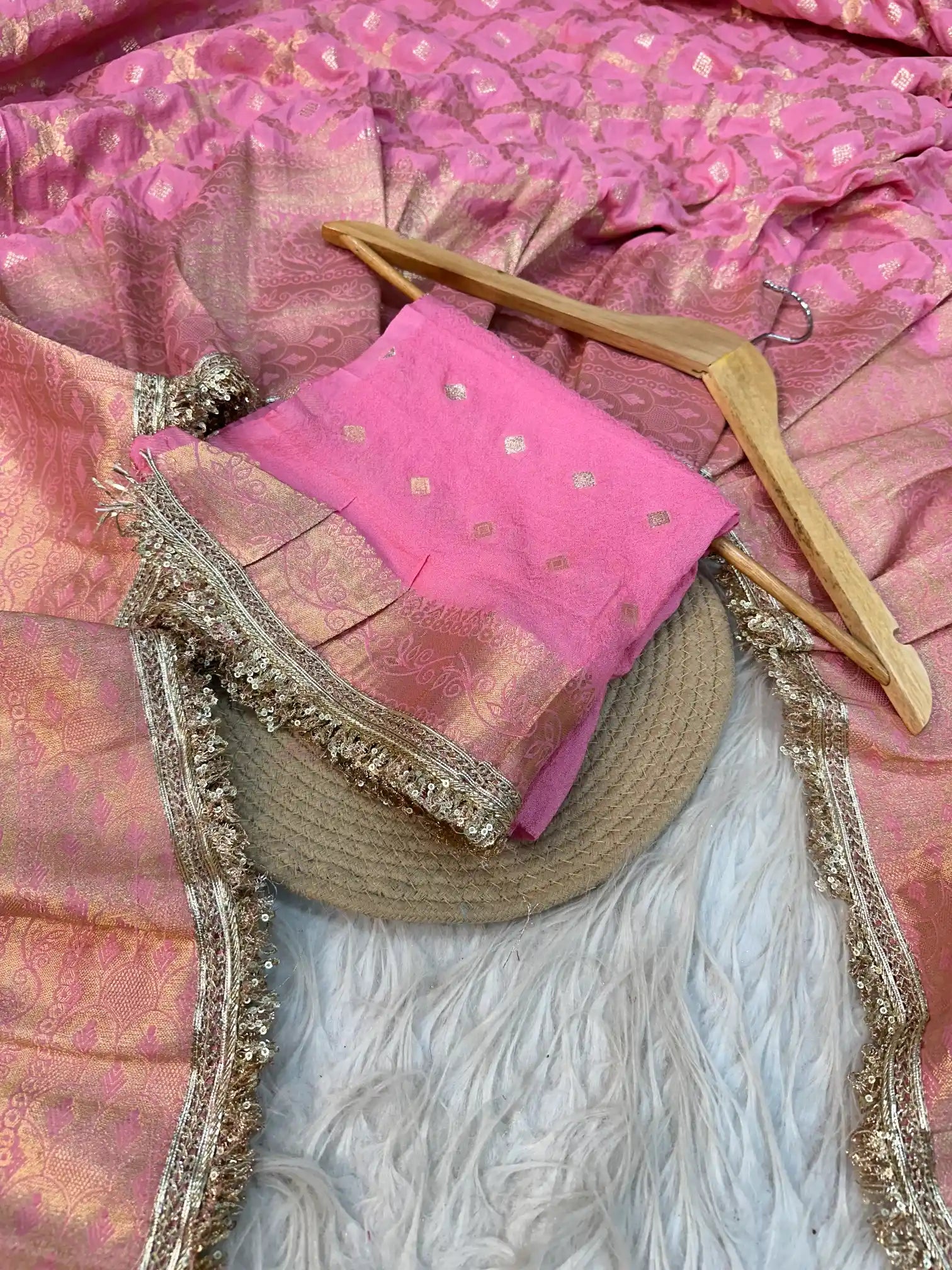 Baby Pink Chiniya Silk Exclusive Banarasi Saree with Designer Lace Work