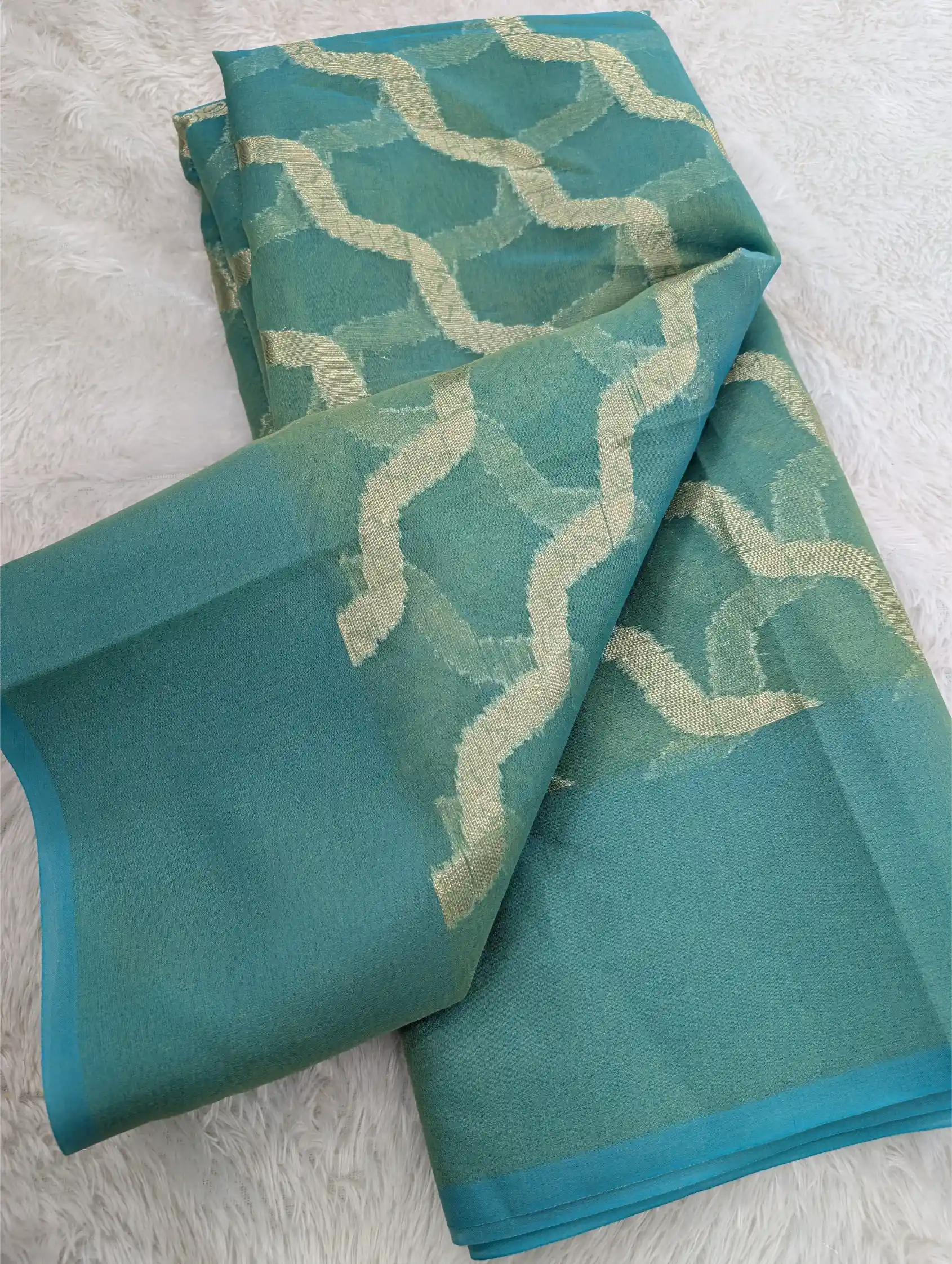 Beautiful Soft Silk Meenakari Weave Banarasi Saree