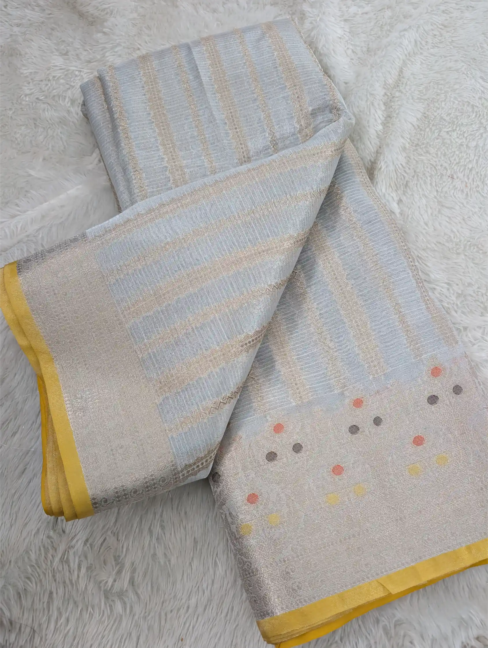 Beautiful Soft Silk Meenakari Weave Banarasi Saree