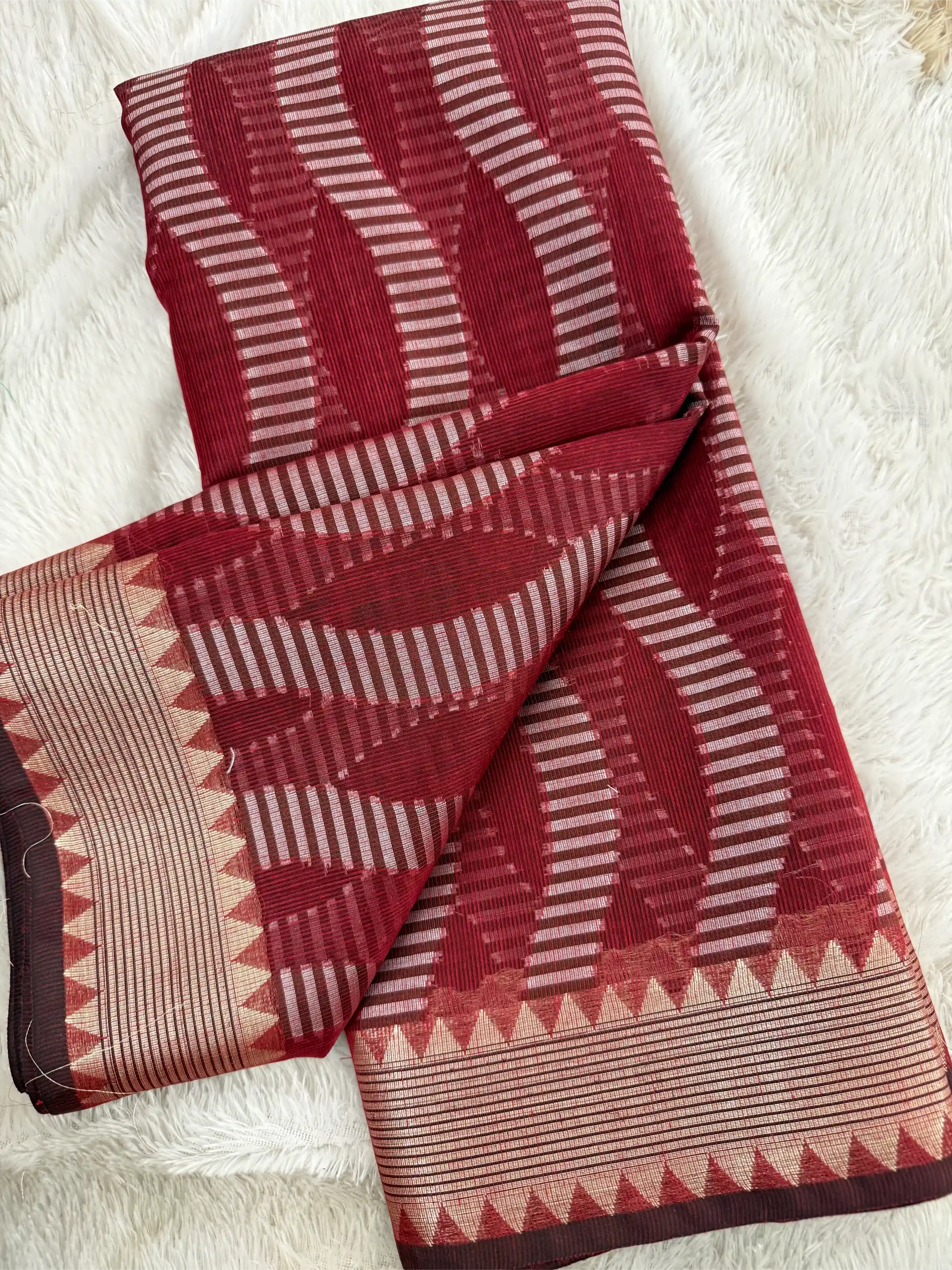 Beautiful Soft Silk Meenakari Weave Banarasi Saree