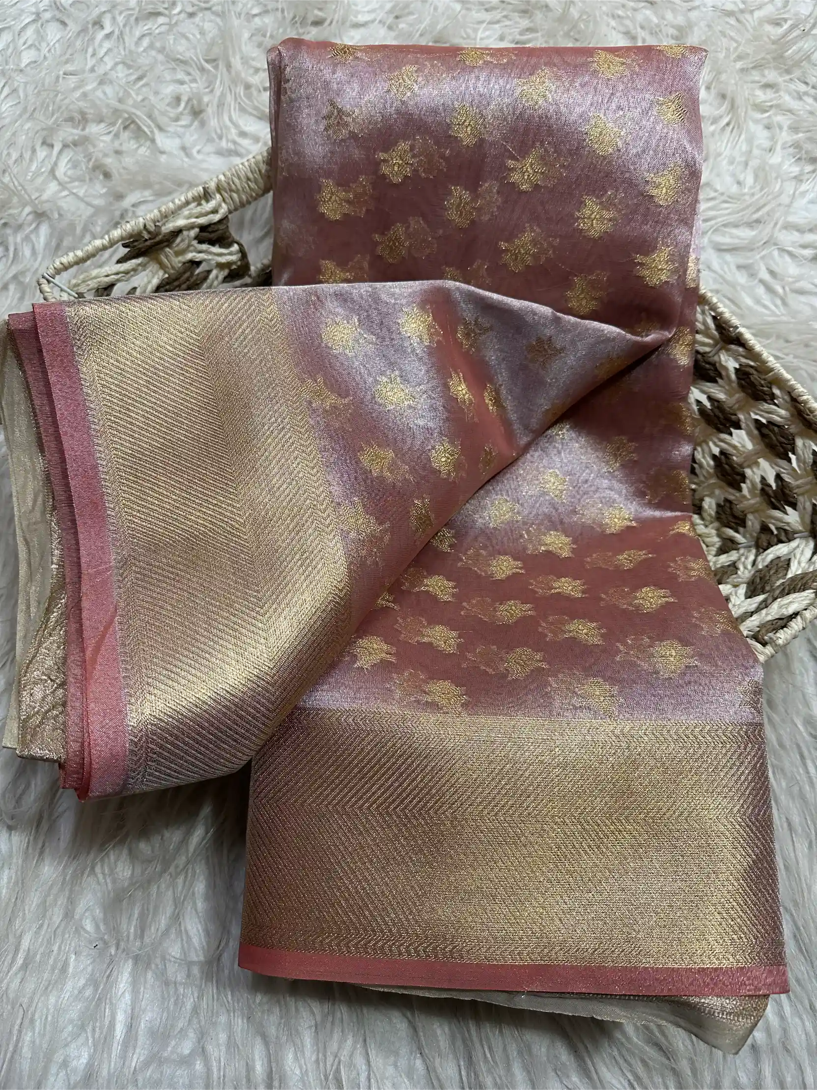 Beautiful Softsilk Eccentric Weave Banarasi Saree