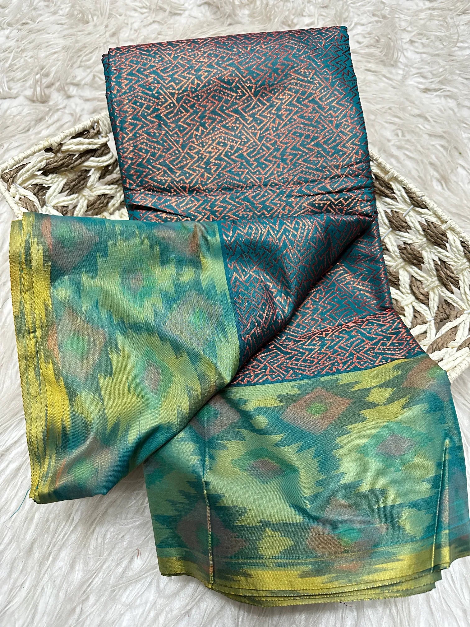 Beautiful Softsilk Heritage Banarasi Saree