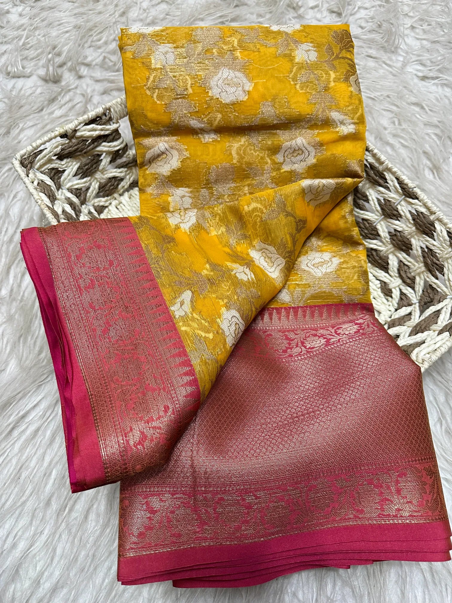 Beautiful Softsilk Heritage Banarasi Saree