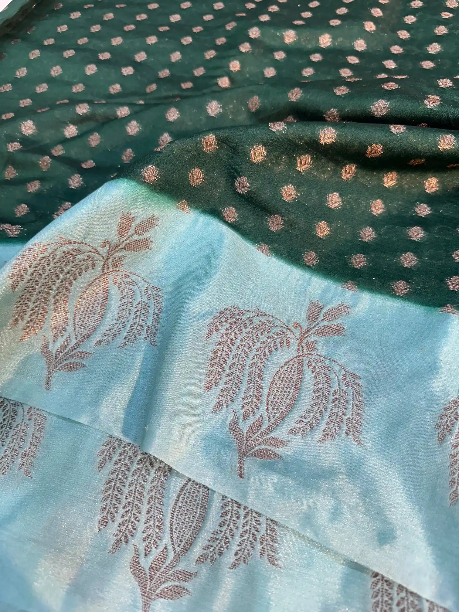 Bottle Green Chiniya silk zari Buti Banarasi Saree