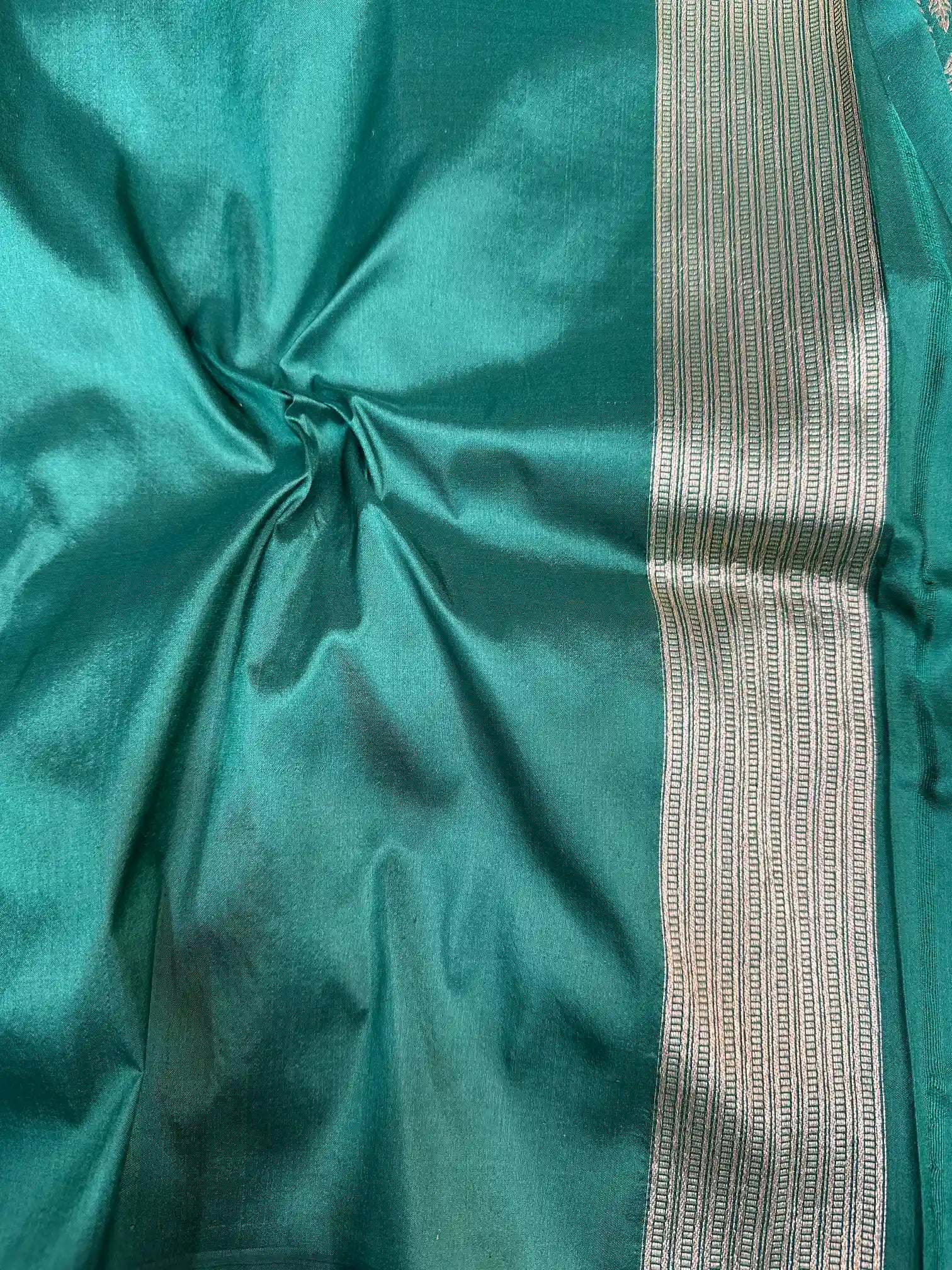 Bottle Green Tiger Skin Pure Katan Silk Saree