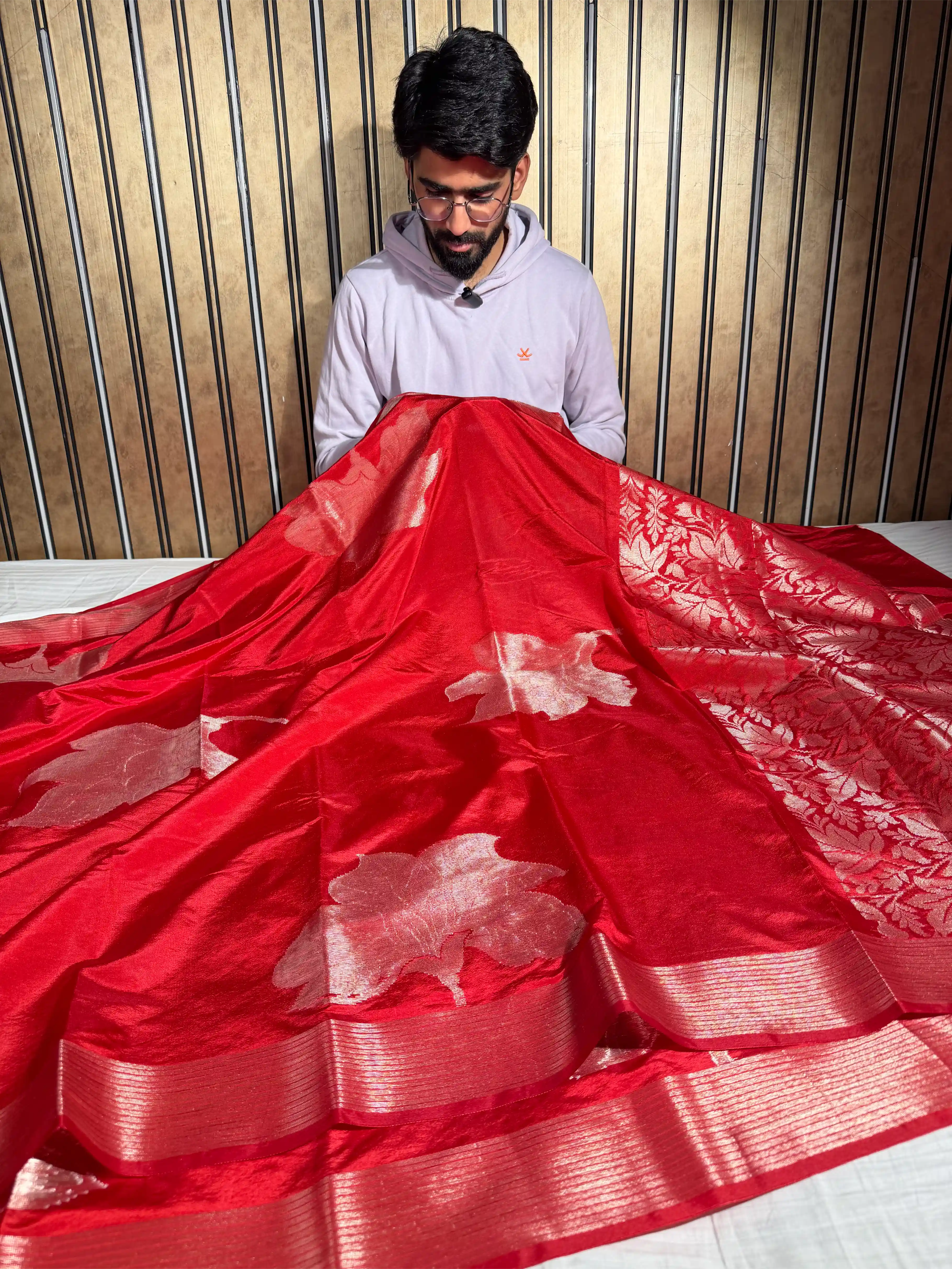 Bridal Red Chinia Silk Heritage Grand Design Banarasi Saree