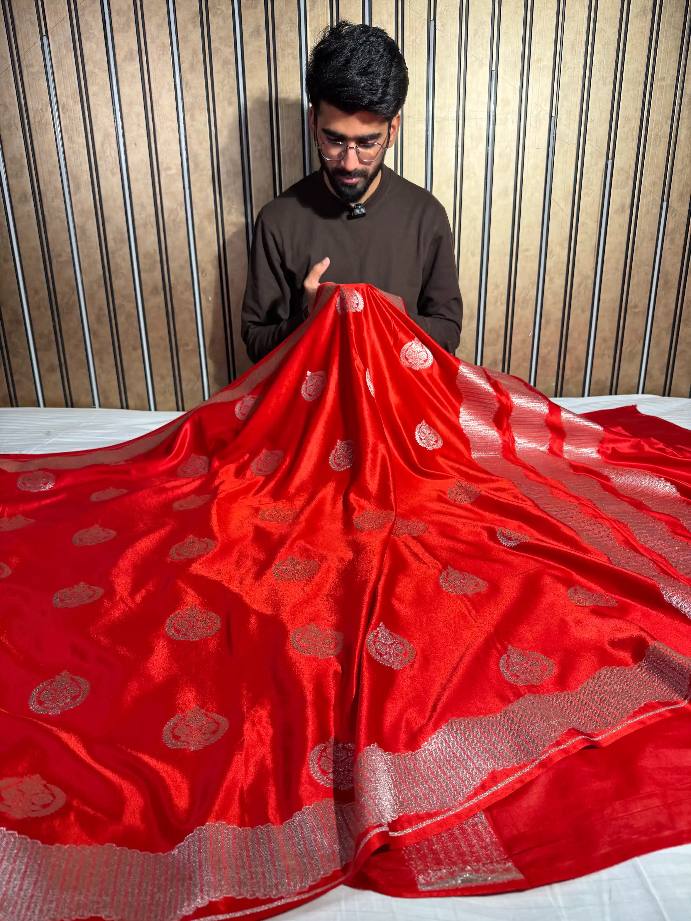 Bridal Red Mashru Katan Contemporary Weave Banarasi Saree