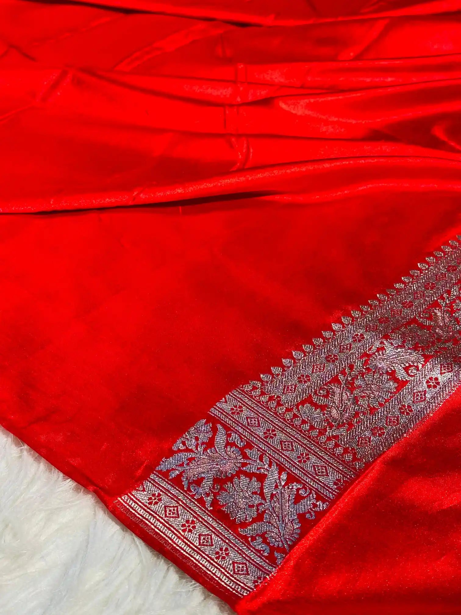 Bridal Red Mashru Katan Silk Banarasi Saree