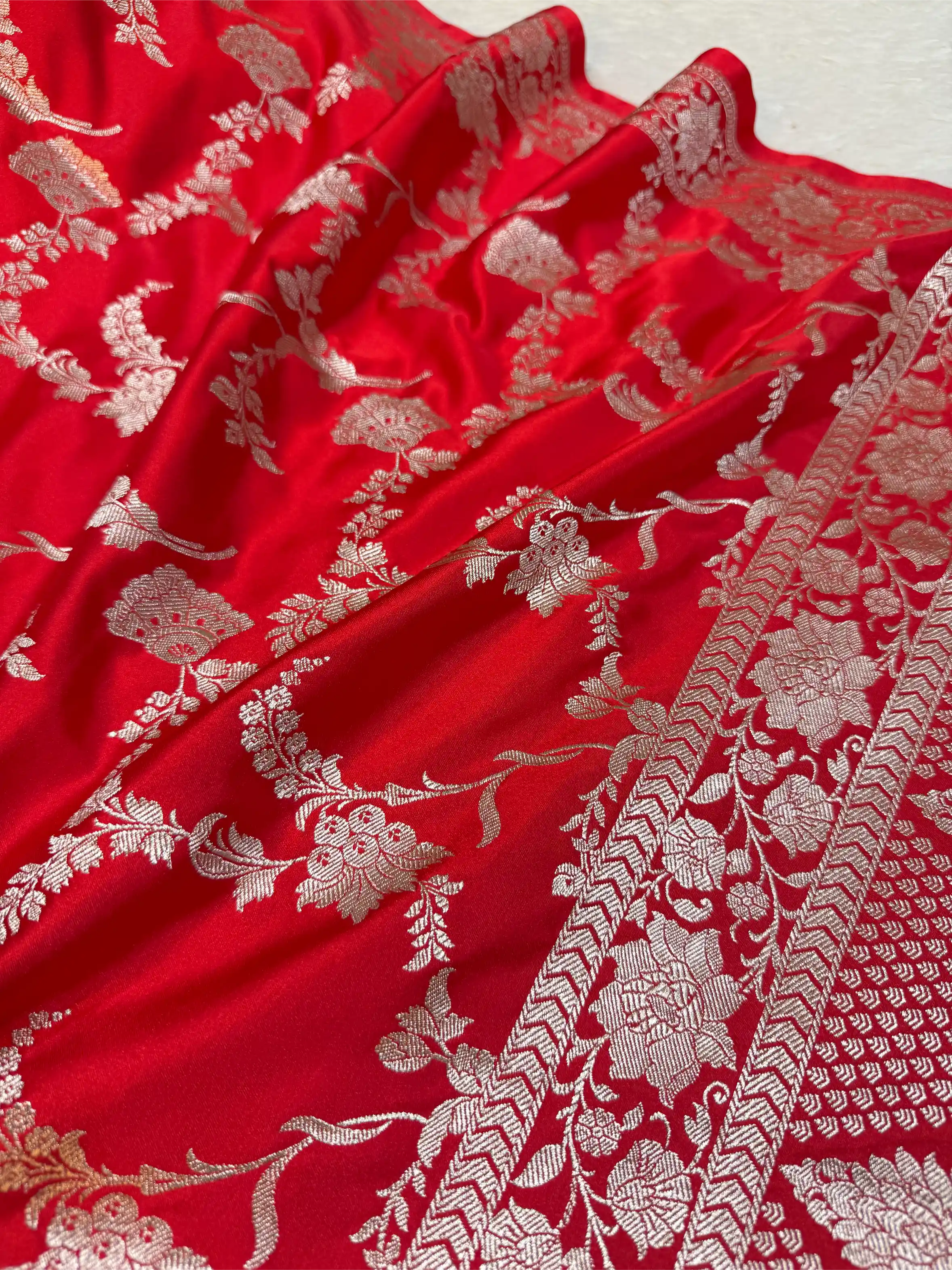 Bridal Red Mashru Katan Silk Heritage Jaal Weave Banarasi Saree