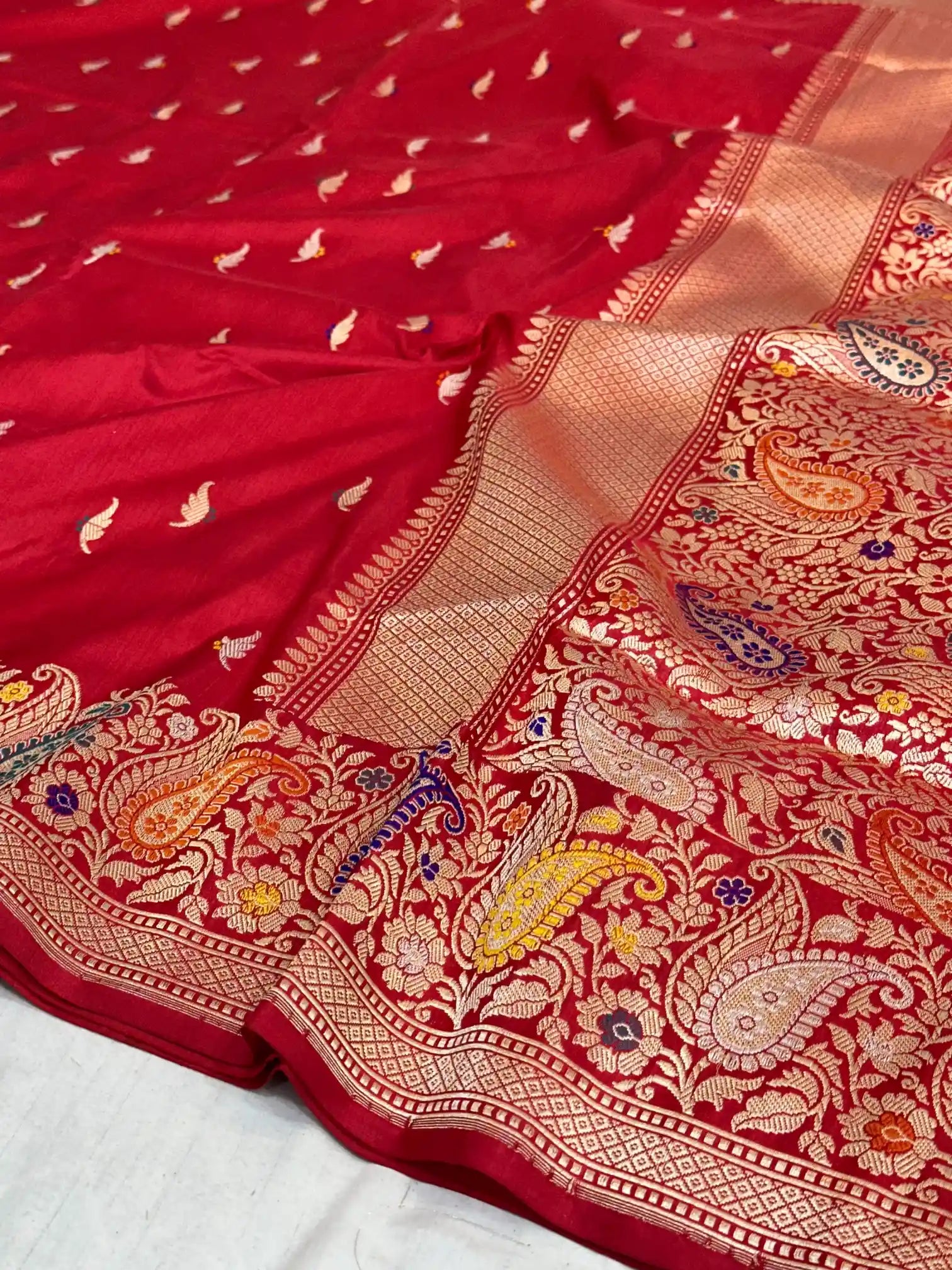 Bridal Red Pure Katan Silk Handwoven Banarasi Saree