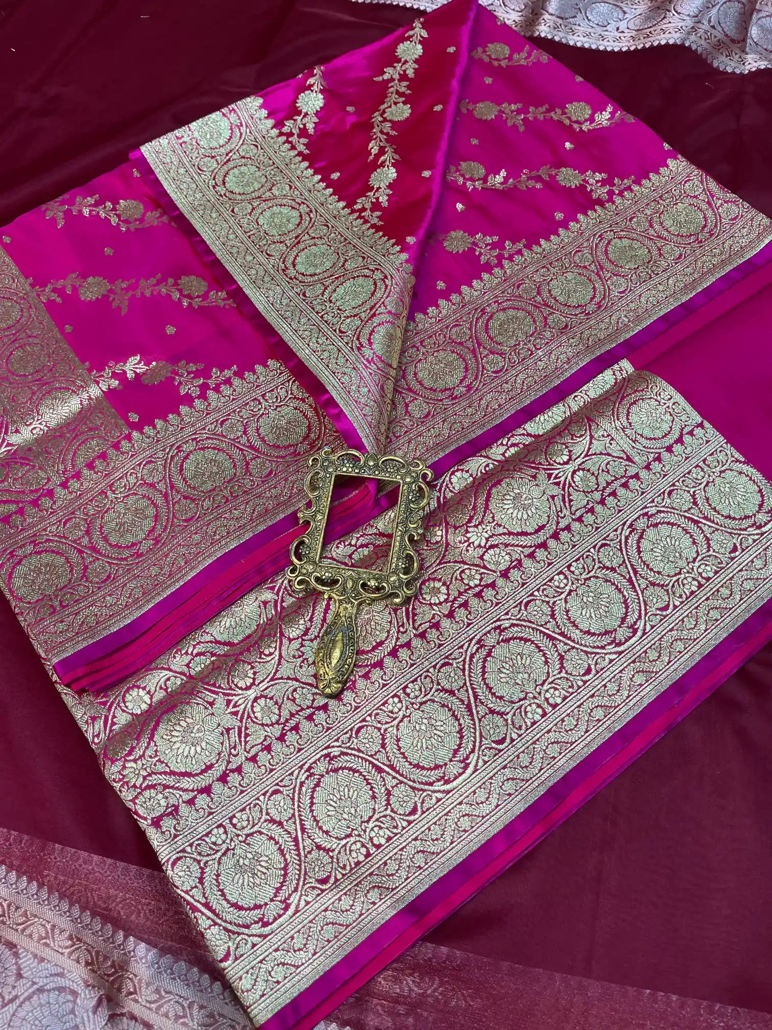 Bridal Rani Pink Satin Silk Premium Floral Jaal Banarasi Saree