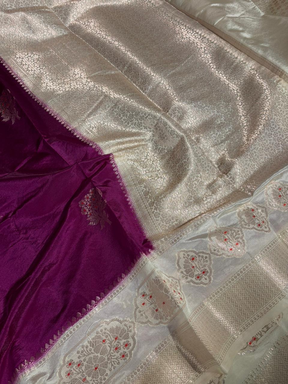 Bright Majenta premium Chinia silk Banarasi saree