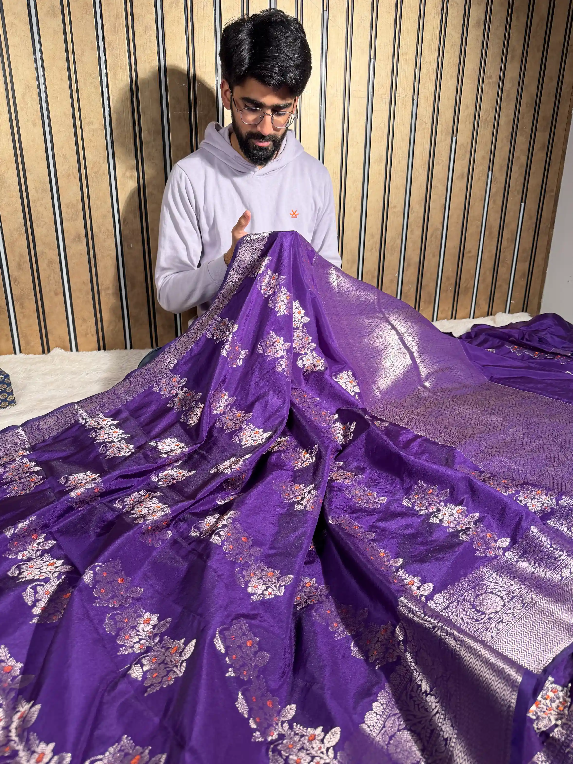 Bright Purple Banana Silk Meenakari Weave Banarasi Saree