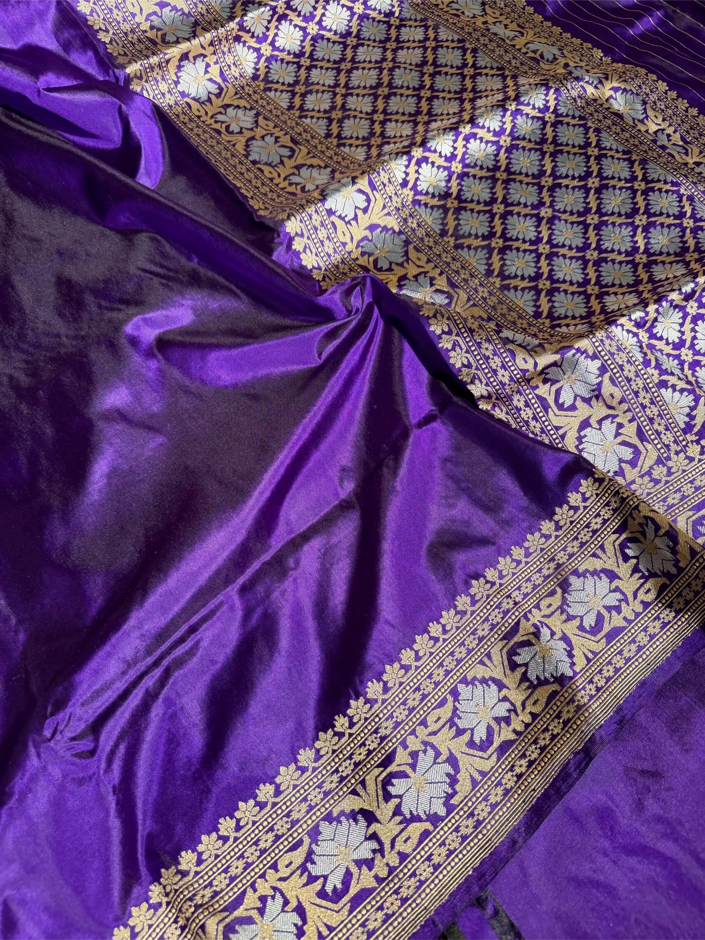 Bright Purple Pure Katan Silk Iktara Handwoven Banarasi Saree