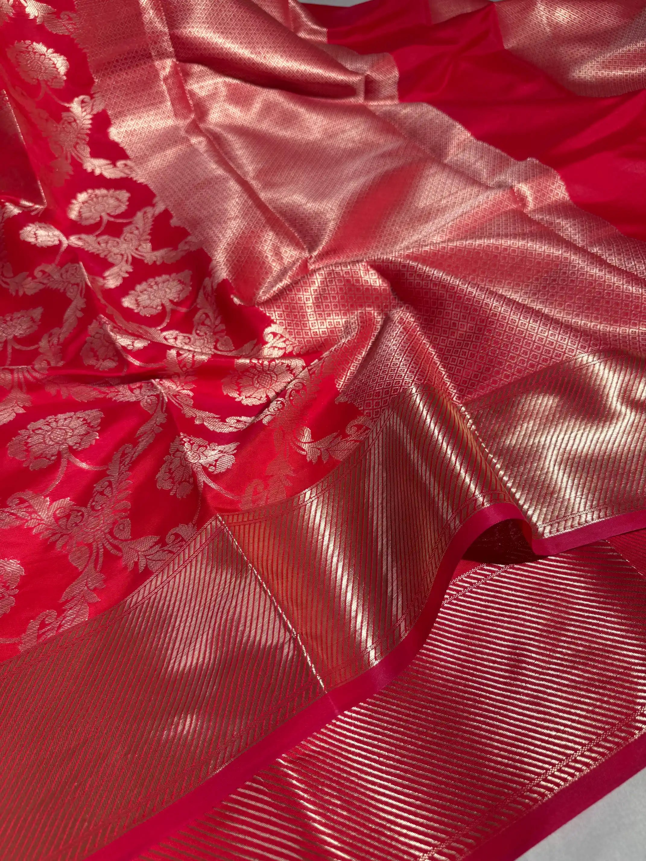 Bright Red Softsilk Traditional Banarasi Saree