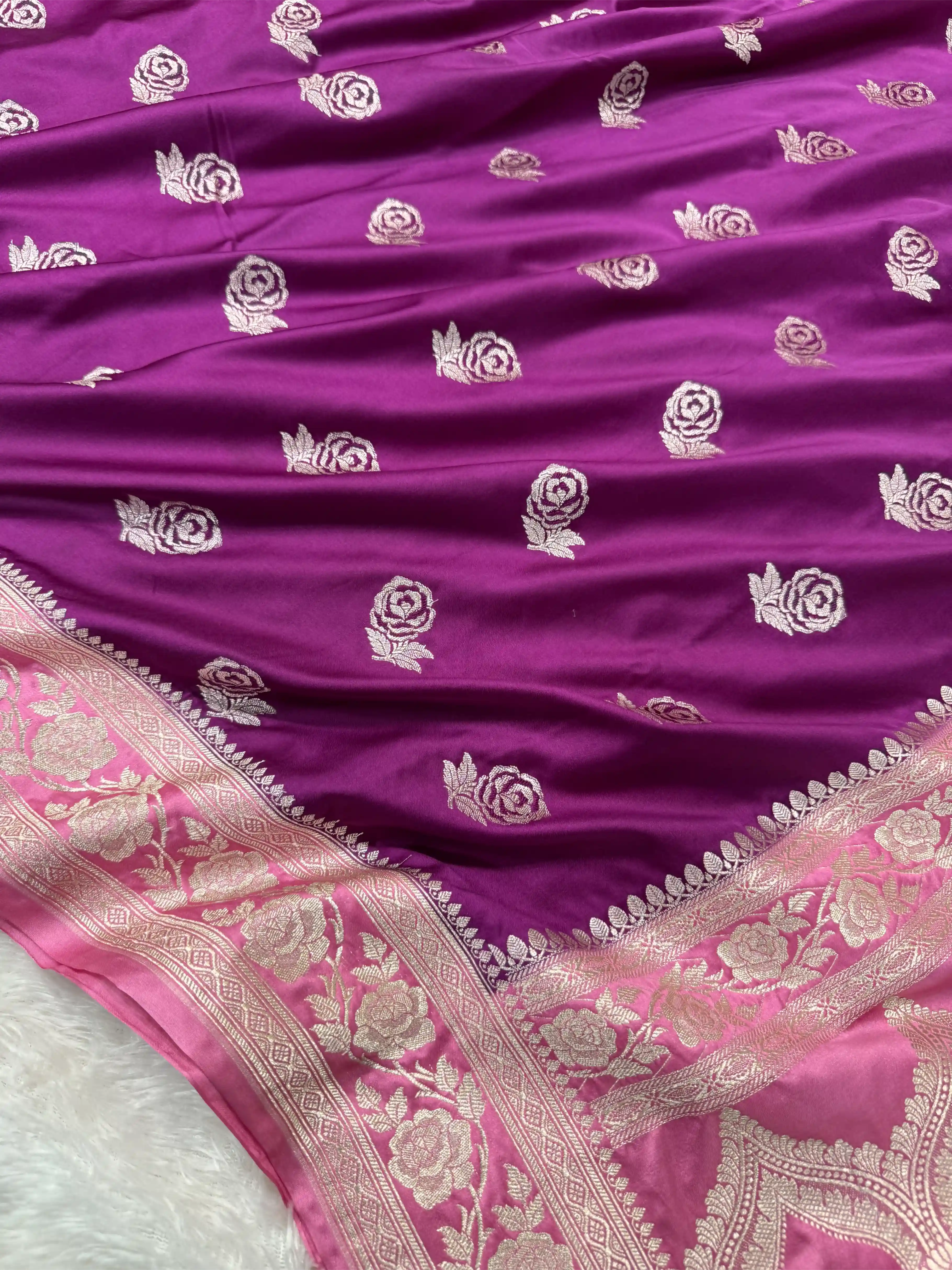 Bright Violet Mashru Katan Silk Eccentric Traditional Weave Banarasi Saree
