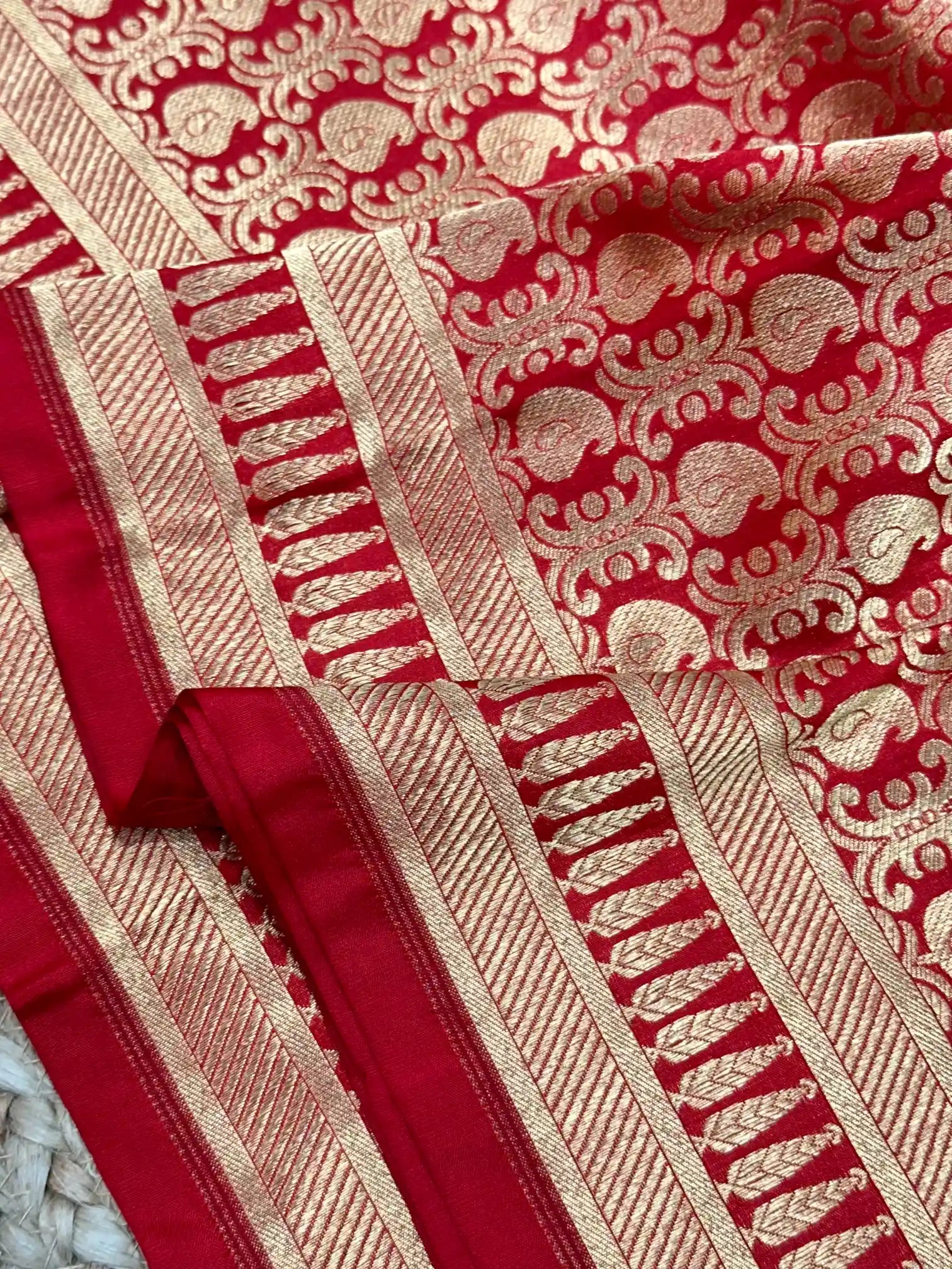 Bright Red Pure Katan Silk Banarasi Saree