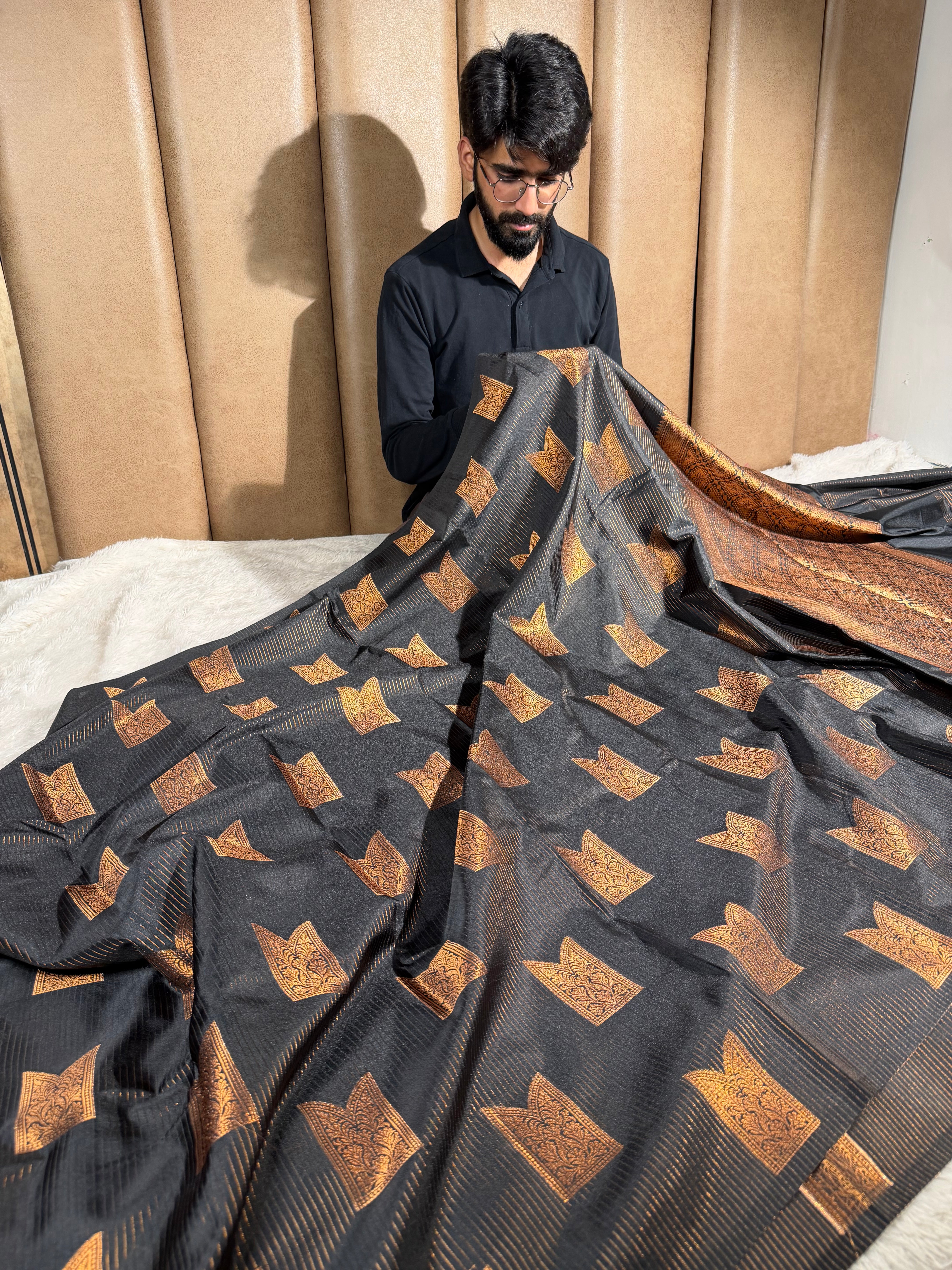 Jet Black Kanchi Weave Softsilk Saree