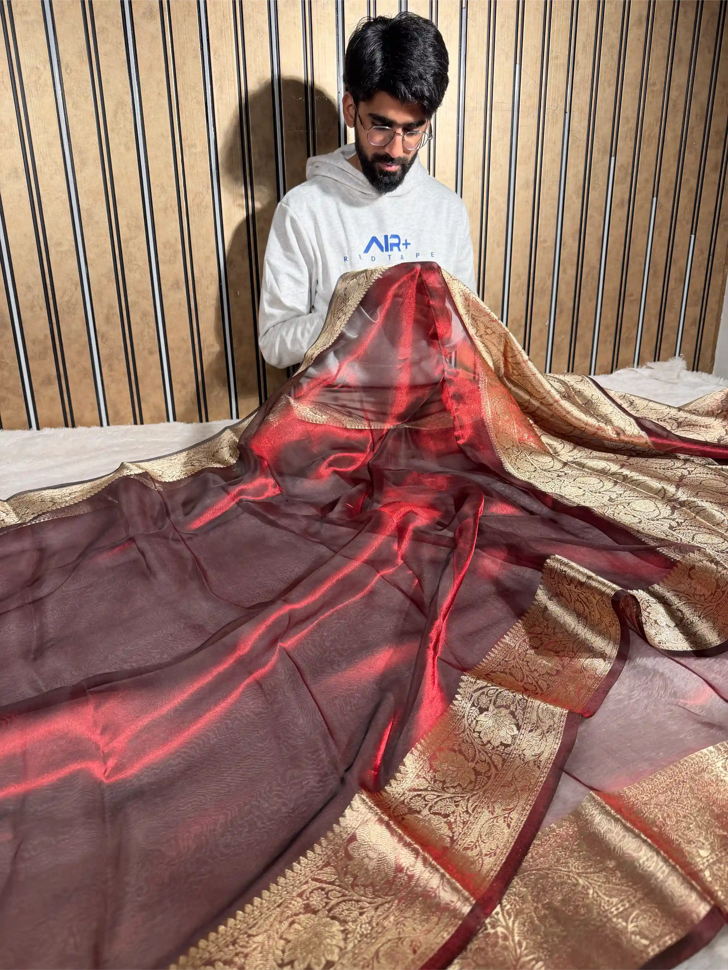 Carmine Maroon Pure Tissue Silk Banarasi Saree