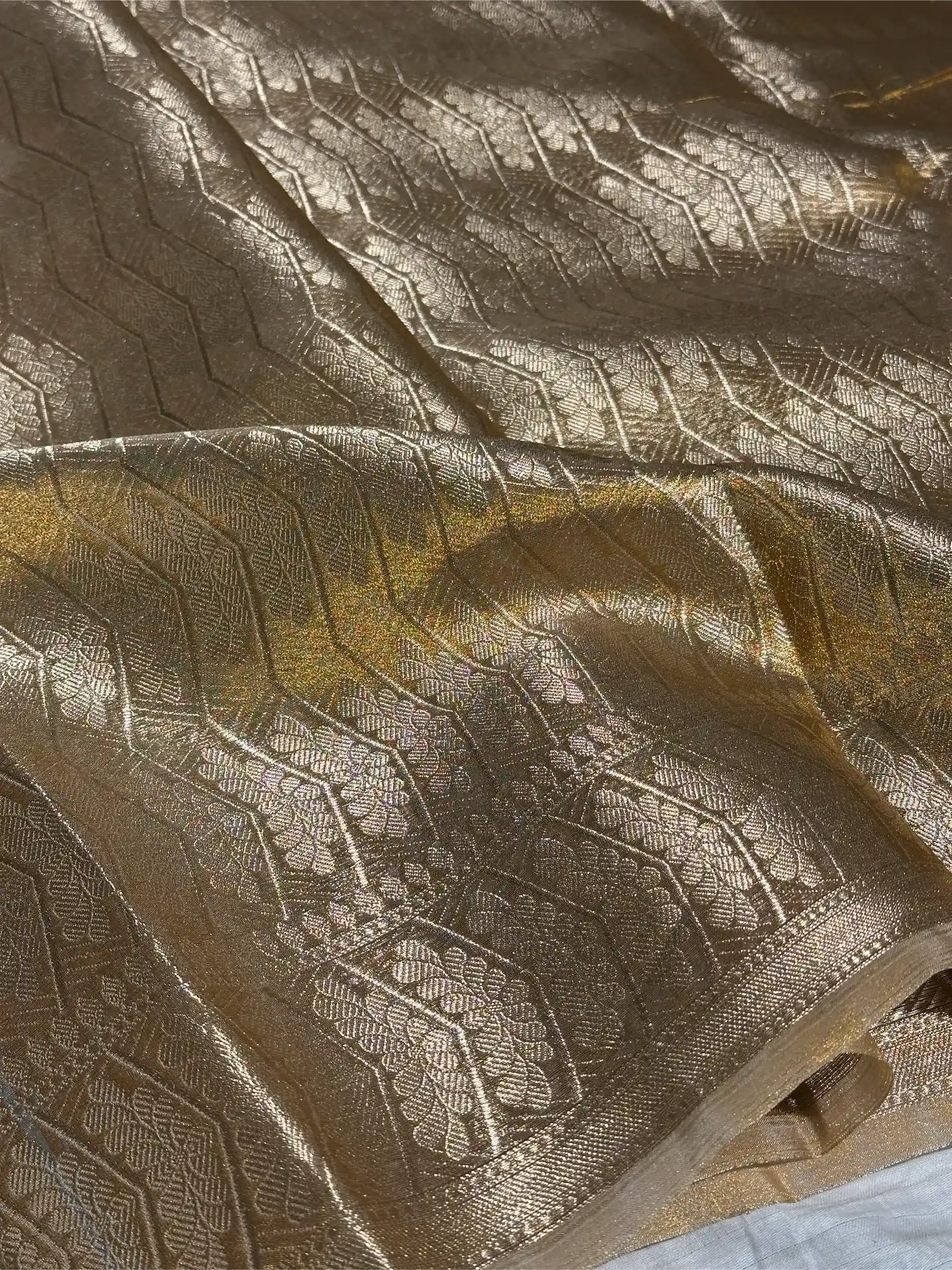 Copper Tissue Silk Saree with rich pallu and blouse