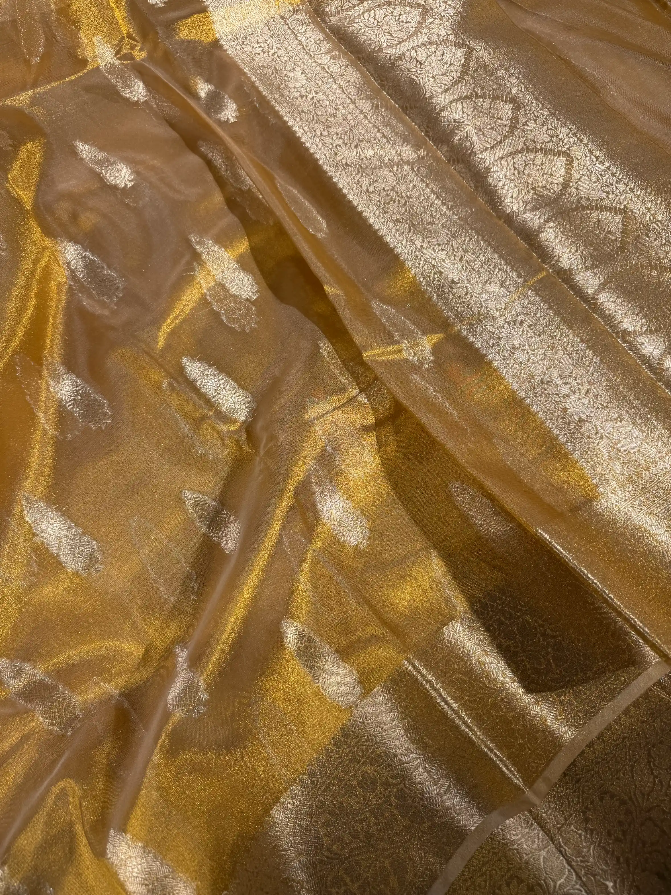 Copper Tissue Silk Traditional Buta Pattern Banarasi Saree
