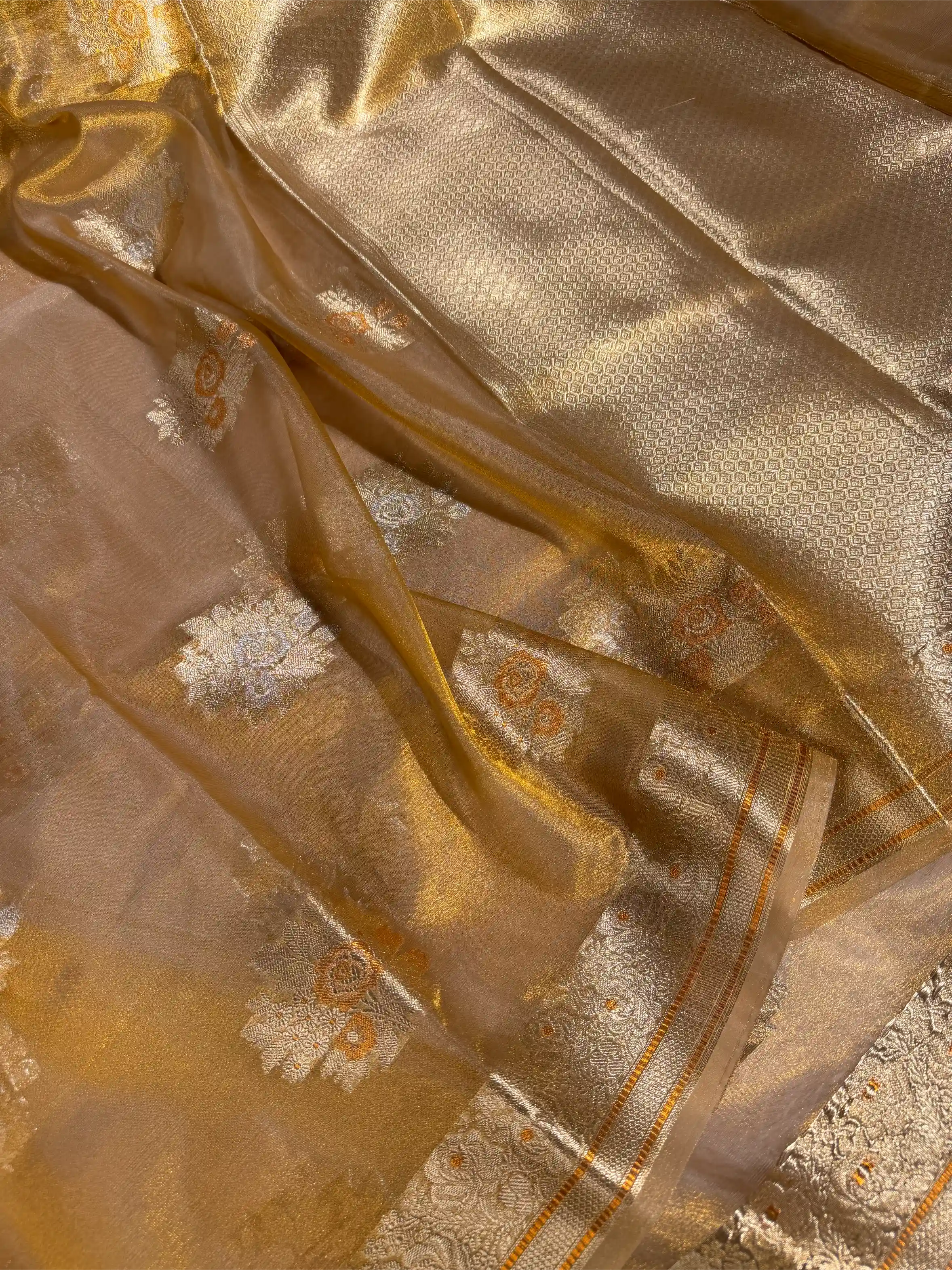 Copper Tissue Silk Traditional Buta Weave Banarasi Saree