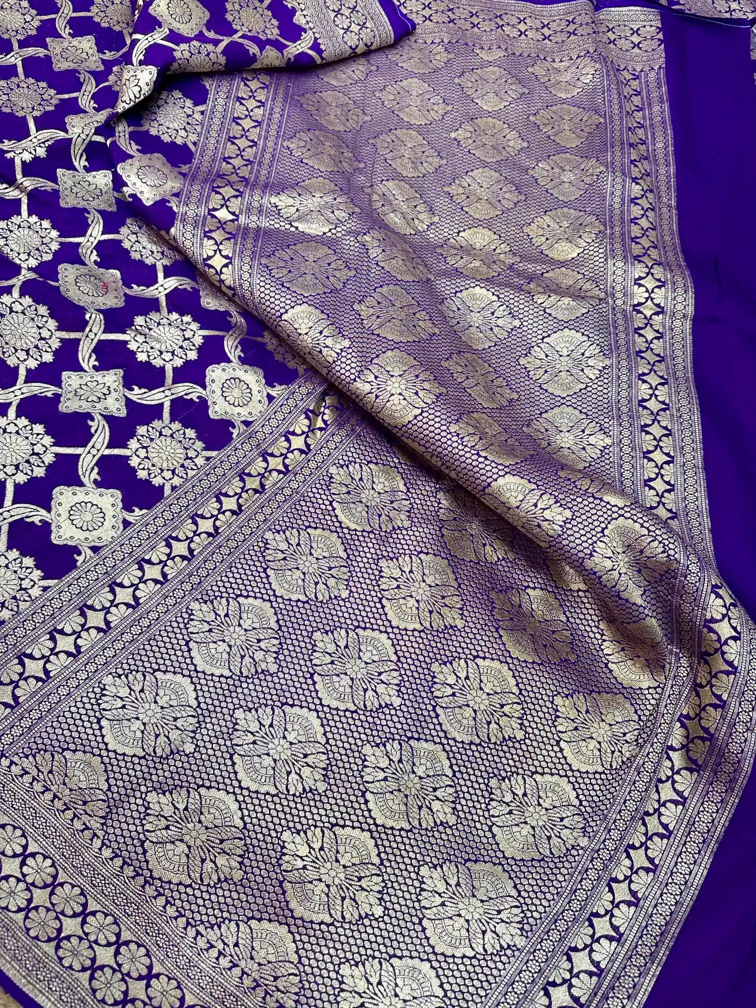 Deep Purple Intricate Weave Munga Silk Saree