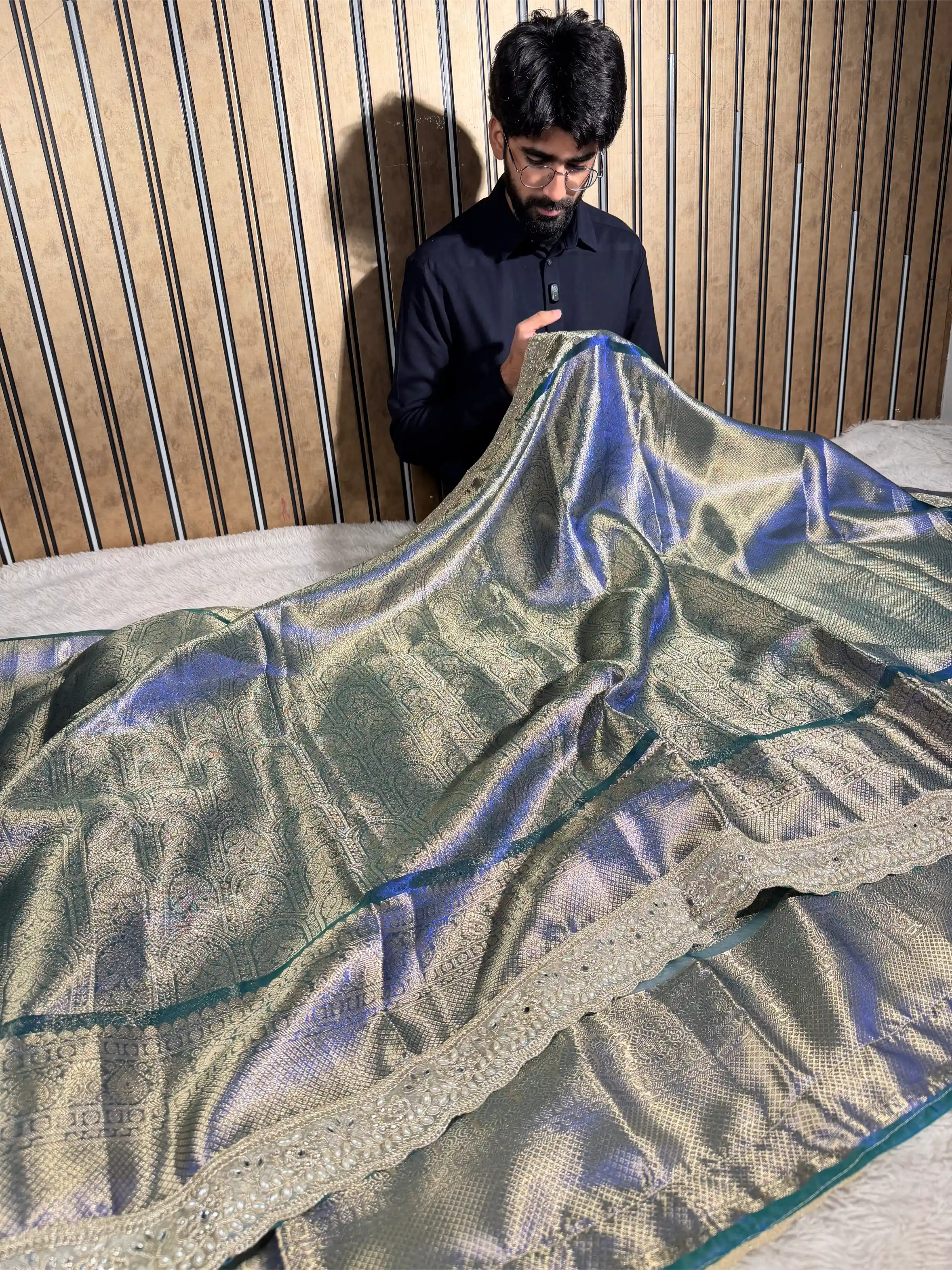 Dhoop Chaon Kanjivaram Tissue Silk Designer Lace Work Banarasi Saree