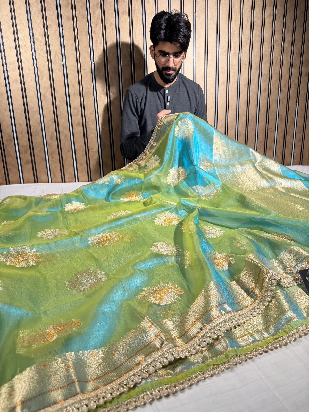 Dhoop Chaon Green Premium Tissue Silk Designer Saree