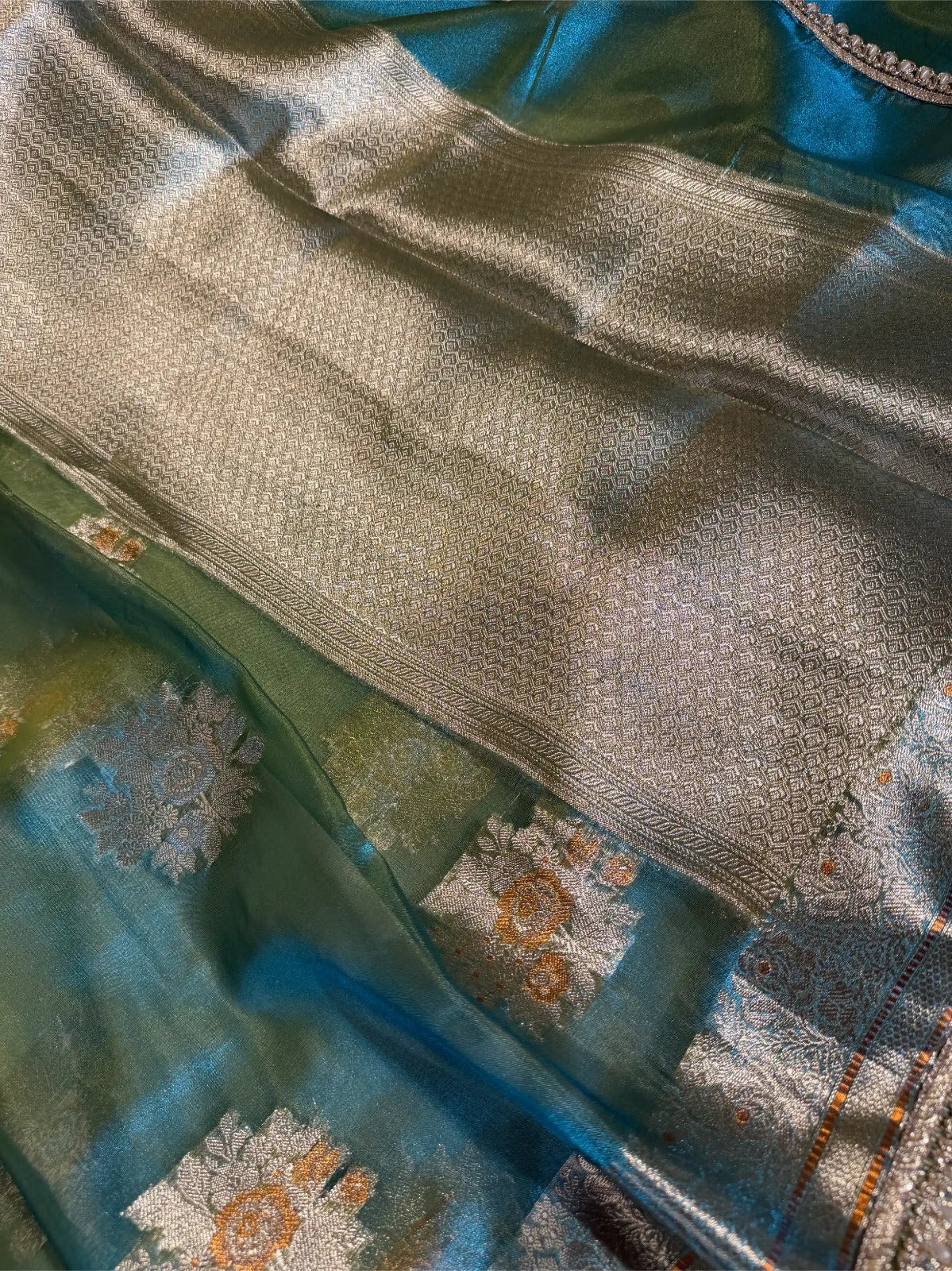 Dhoop Chaon Green Premium Tissue Silk Designer Saree