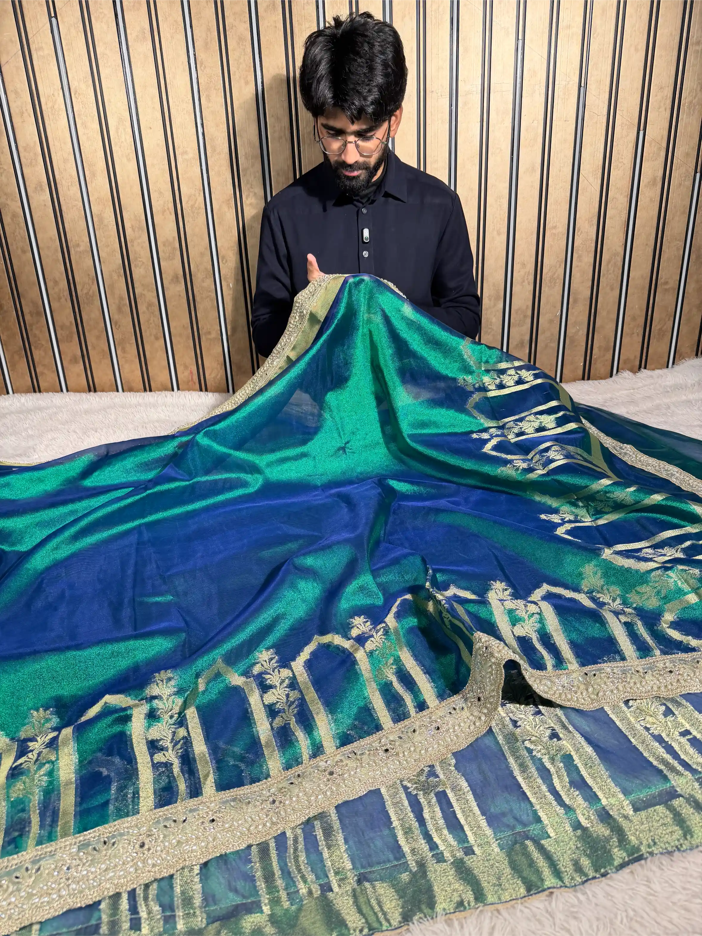 Dhoop Chaon Peacock Heritage Tissue Silk Designer Lace Work Banarasi Saree