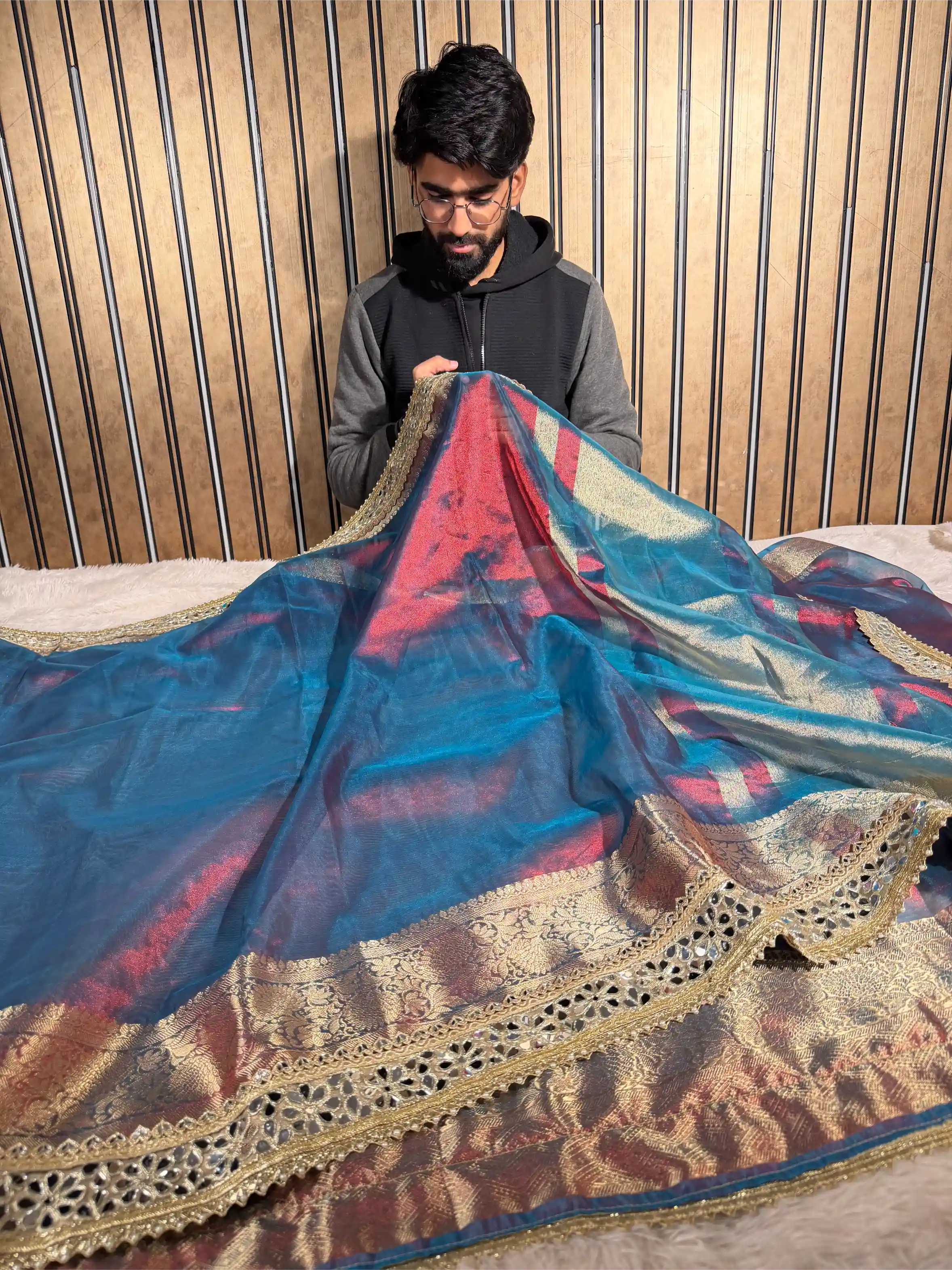 Dhoop Chaon Rare German Blue Shade Tissue Silk Dedo Banarasi Saree