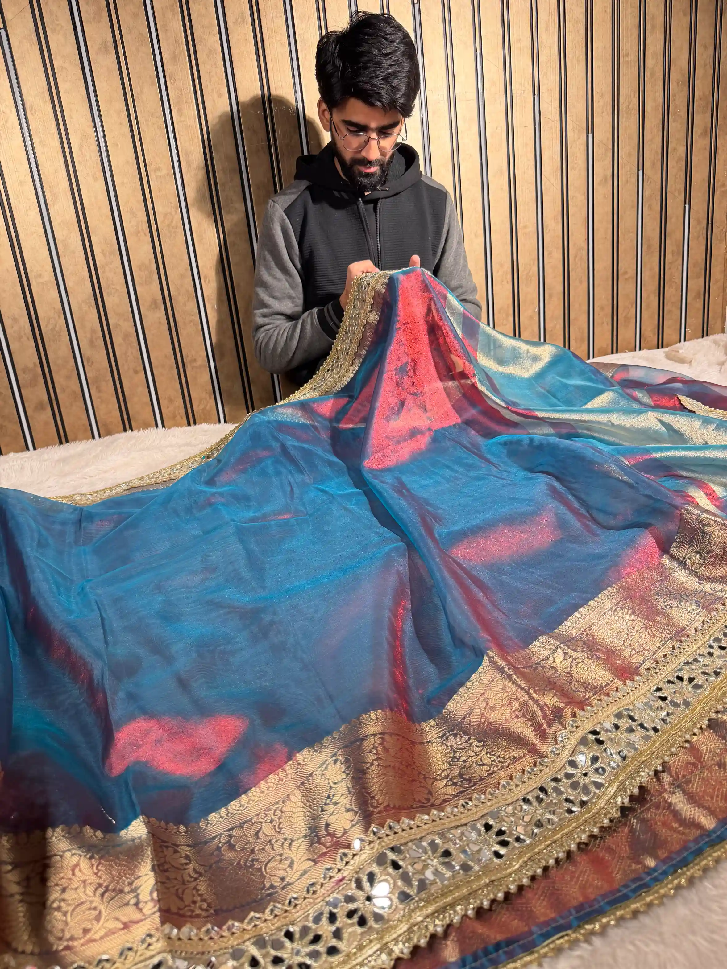 Dhoop Chaon Rare German Blue Shade Tissue Silk Dedo Banarasi Saree