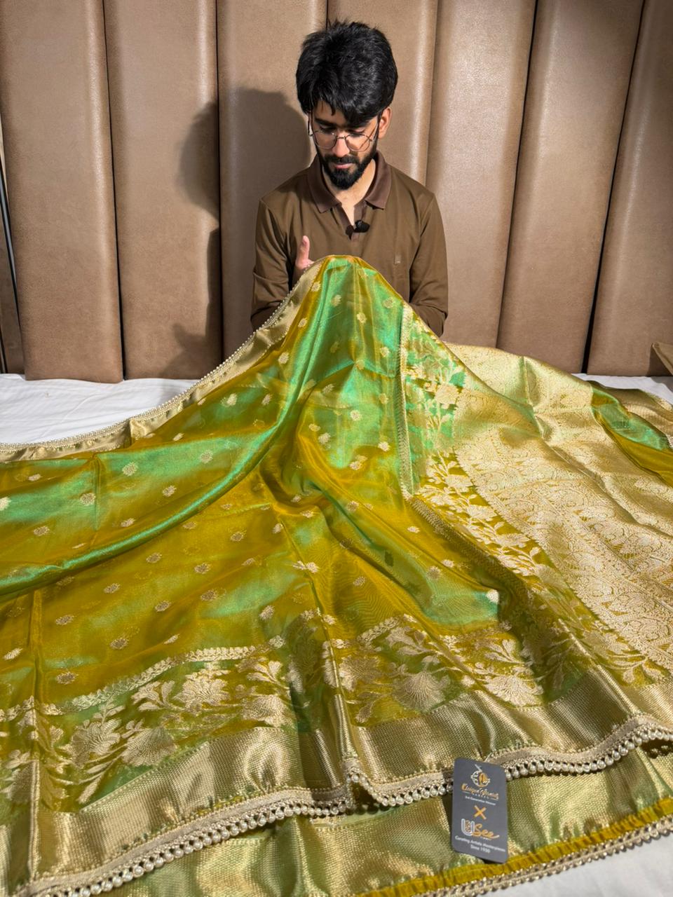 Dhoop chaon green kora tissue designer Banarasi Saree